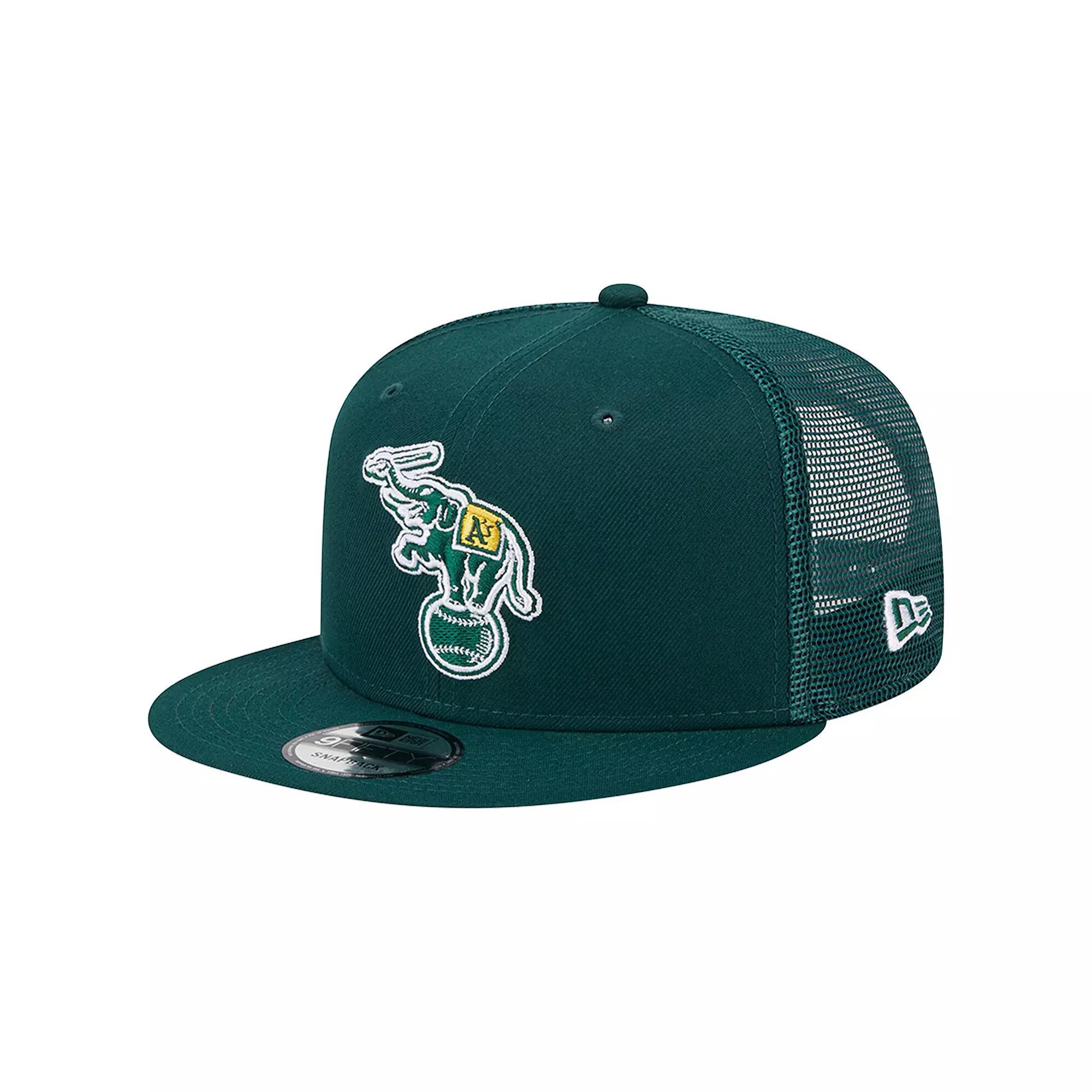 Men's New Era Green Oakland Athletics Cooperstown Collection Team Color Trucker 9FIFTY Snapback Hat Product Image