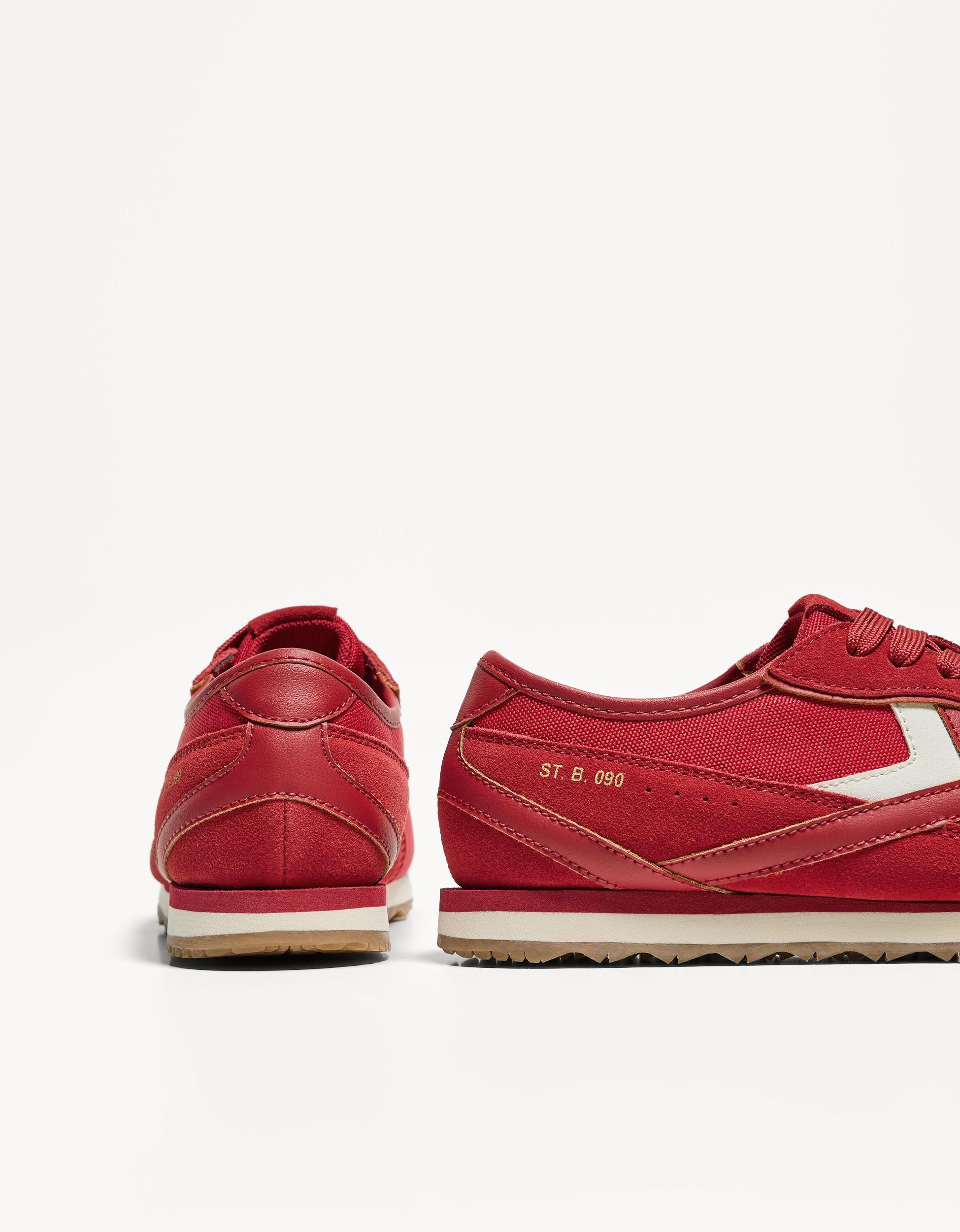 Retro sneakers Product Image