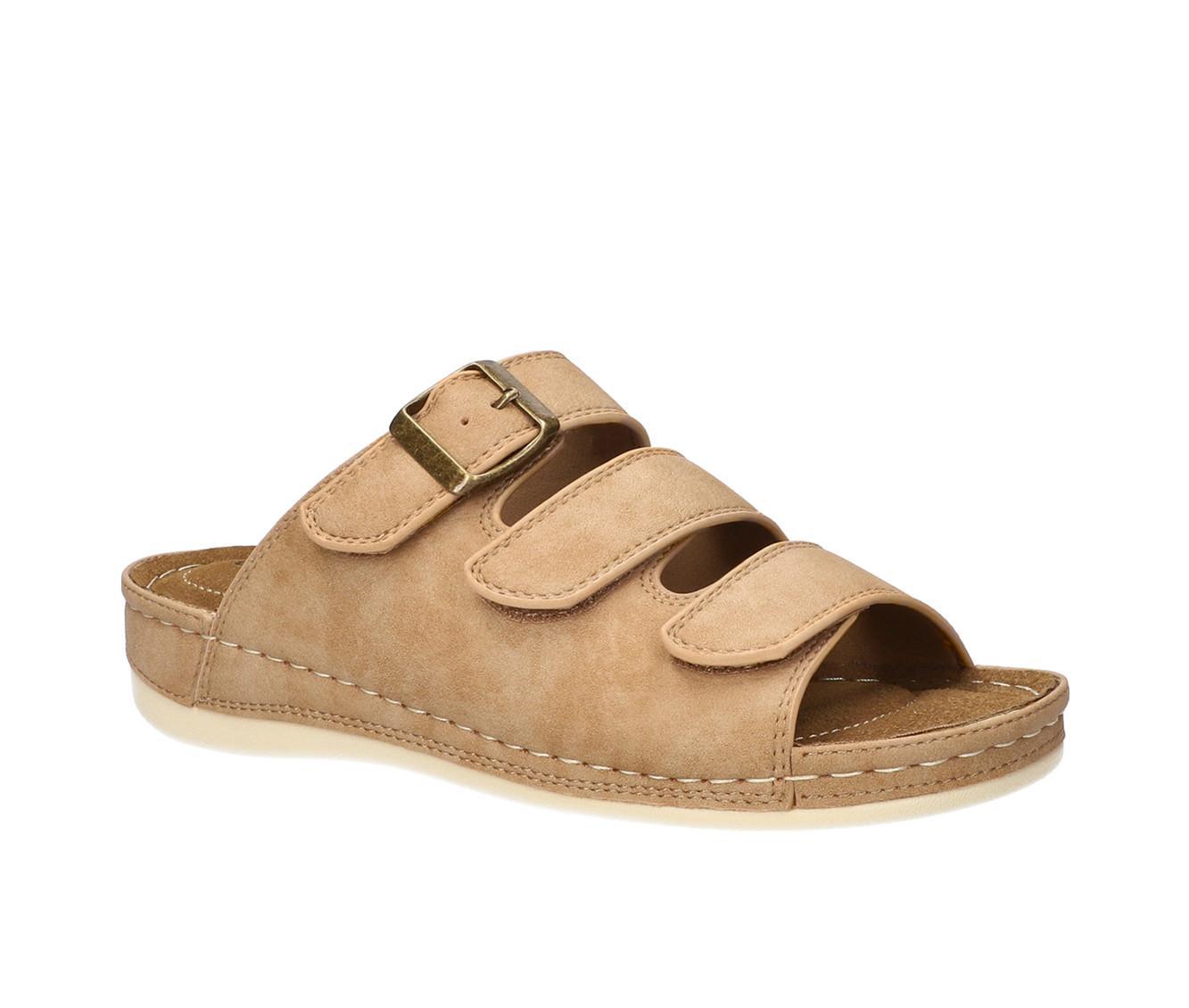 Women's Easy Street Pinterry Sandals Product Image