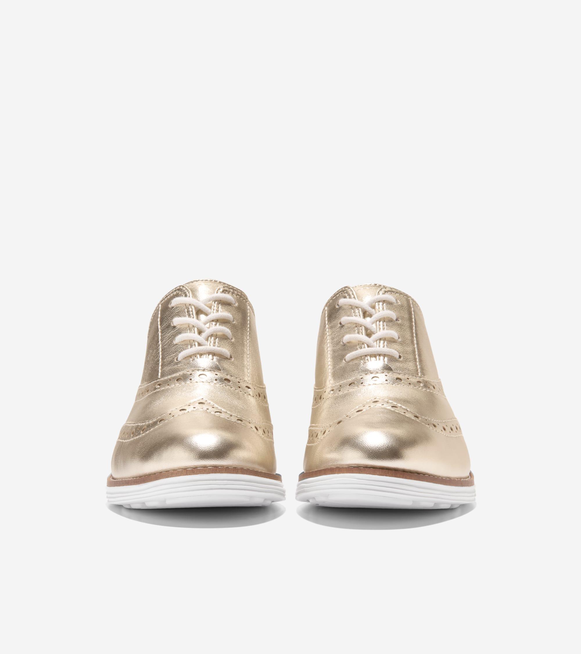 Essential Pouch Product Image