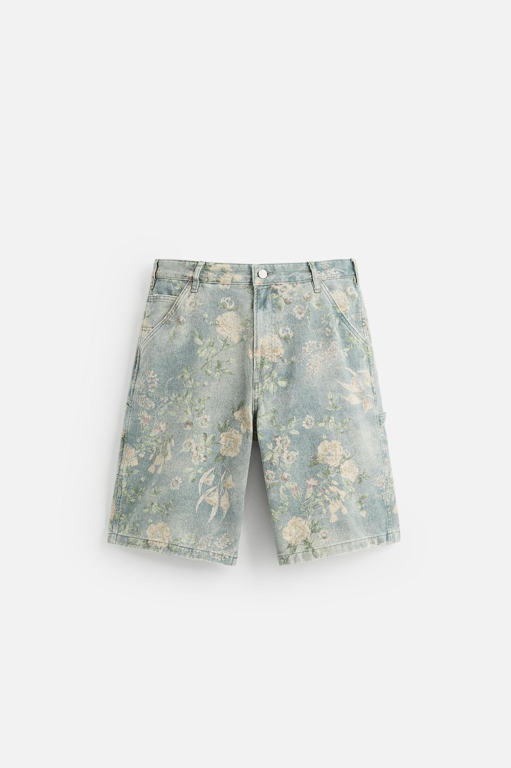 FLORAL PRINT CARPENTER POCKET BERMUDA SHORTS Product Image