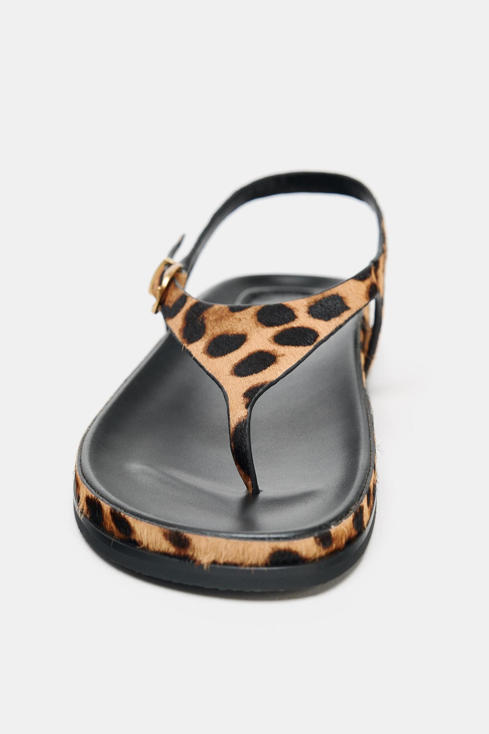 ANIMAL PRINT FUR LEATHER SANDALS Product Image