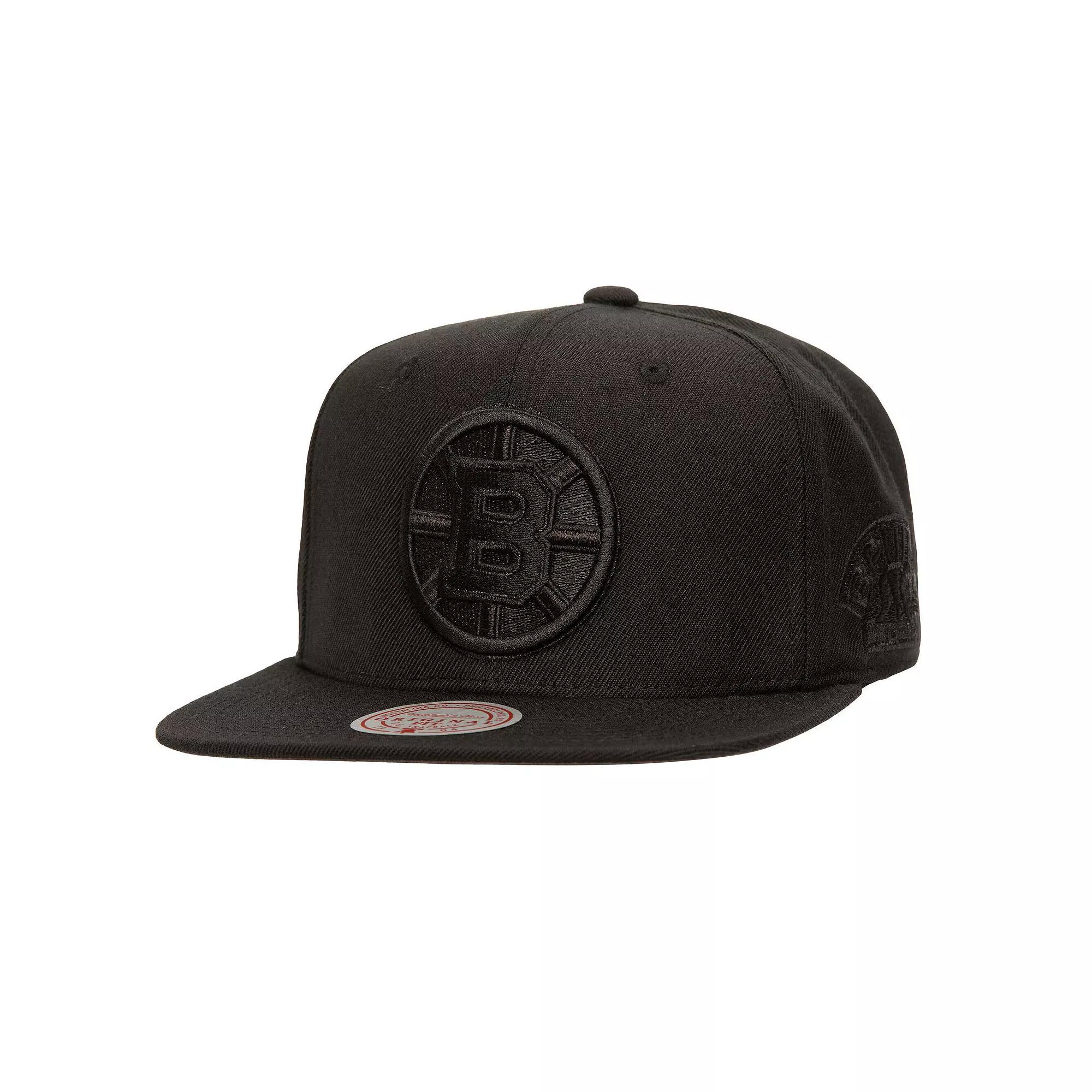 Men's Mitchell & Ness Black Boston Bruins Soul Strike Pearl Tonal Snapback Hat Product Image