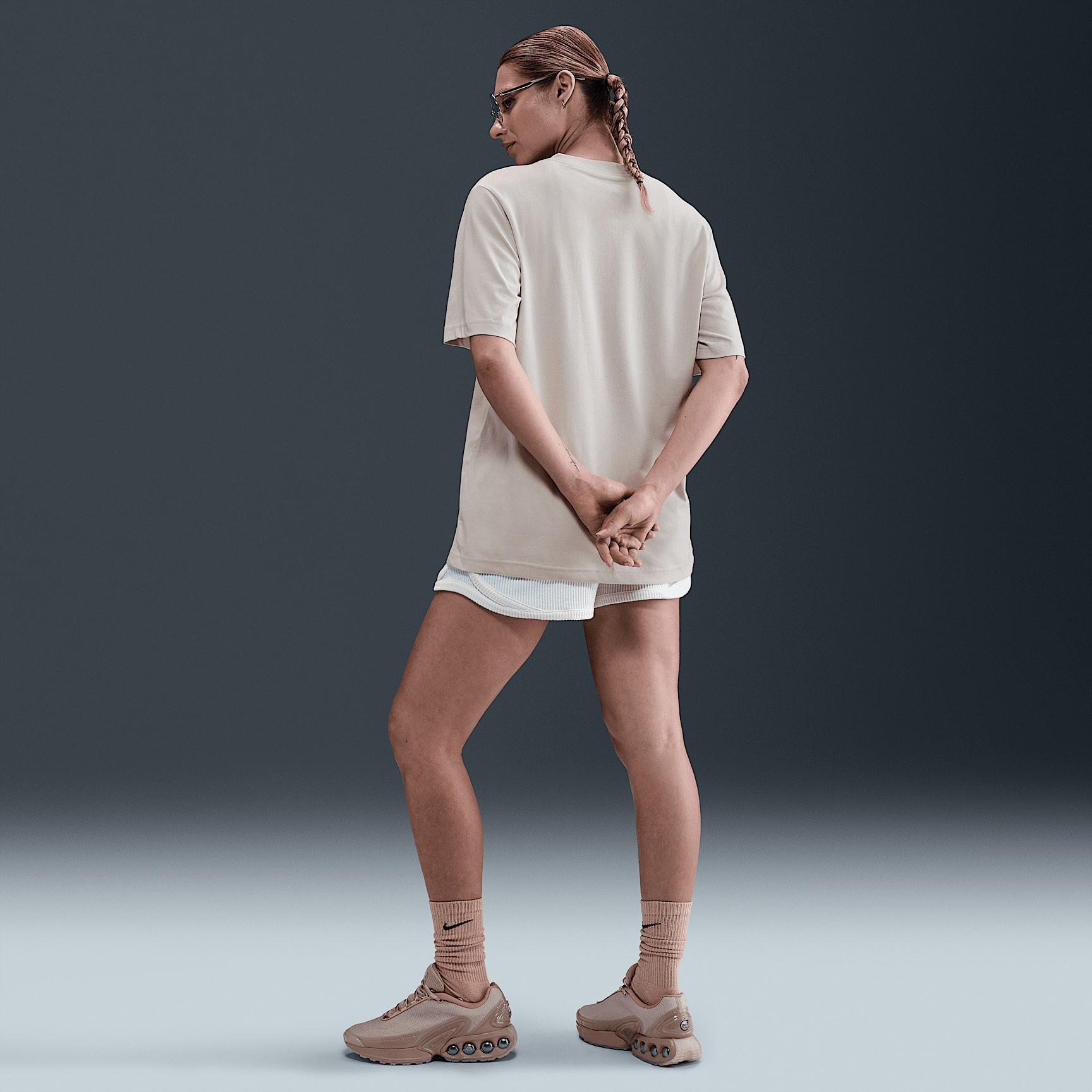 Women's Nike Sportswear Loose Short-Sleeve T-Shirt Product Image