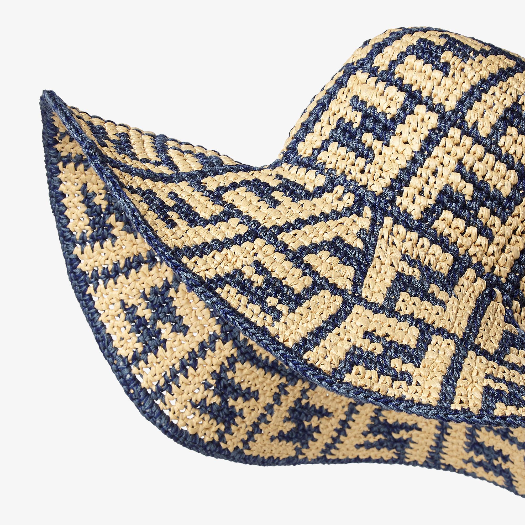 Wallet On Chain BaguetteJacquard fabric wallet with raffia FF Product Image