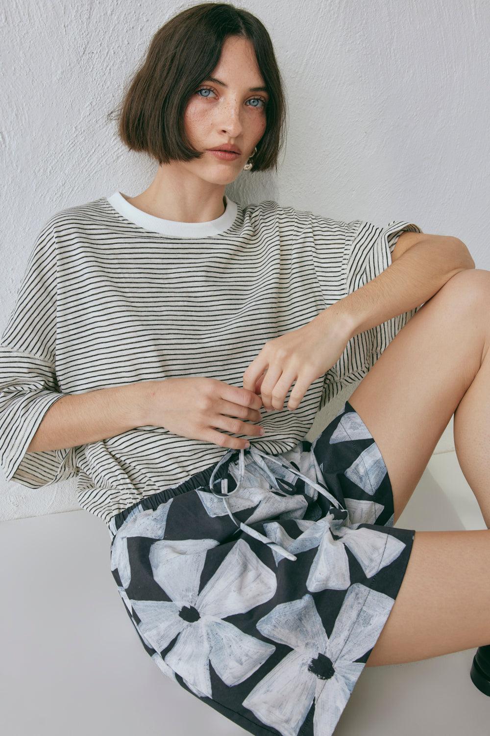 Annika Shorts Fiore Product Image