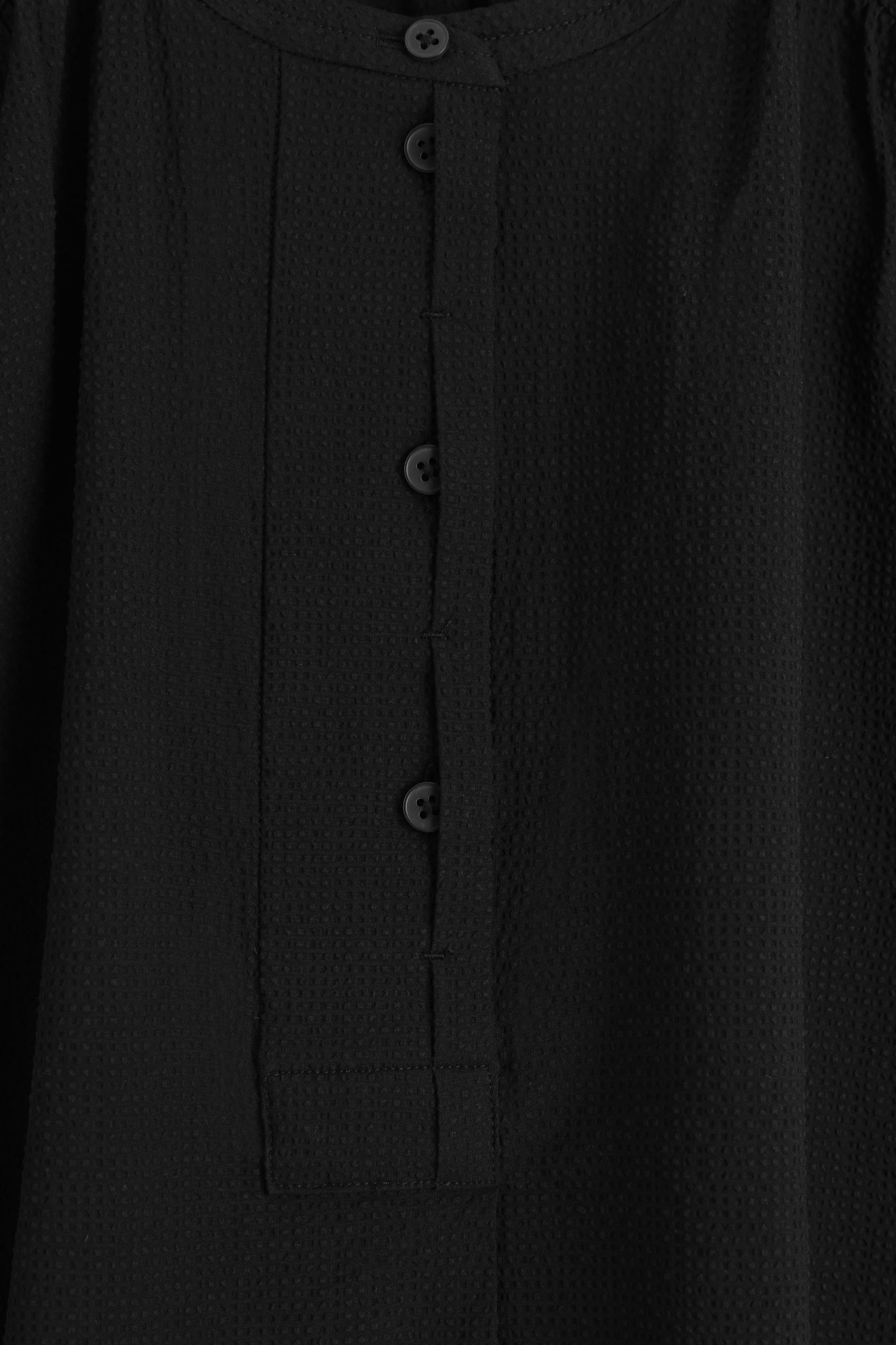 GATHERED GRANDAD-COLLAR BLOUSE Product Image