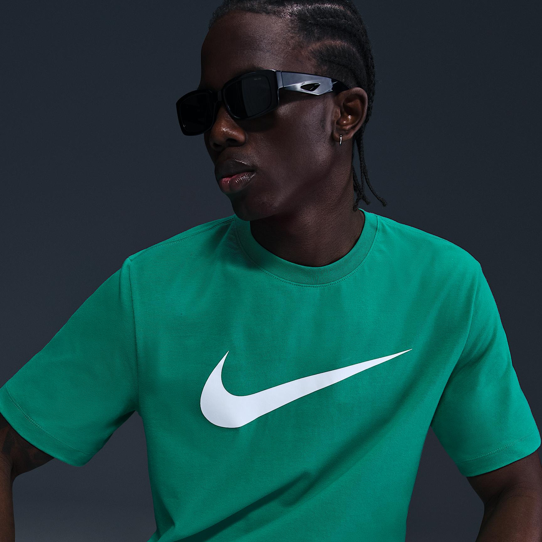 Men's Nike Sportswear Swoosh T-Shirt Product Image