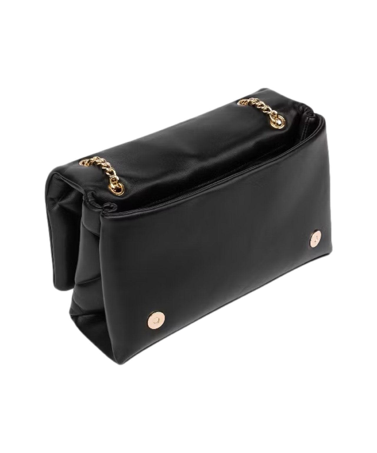 Quilted shoulder bag Product Image