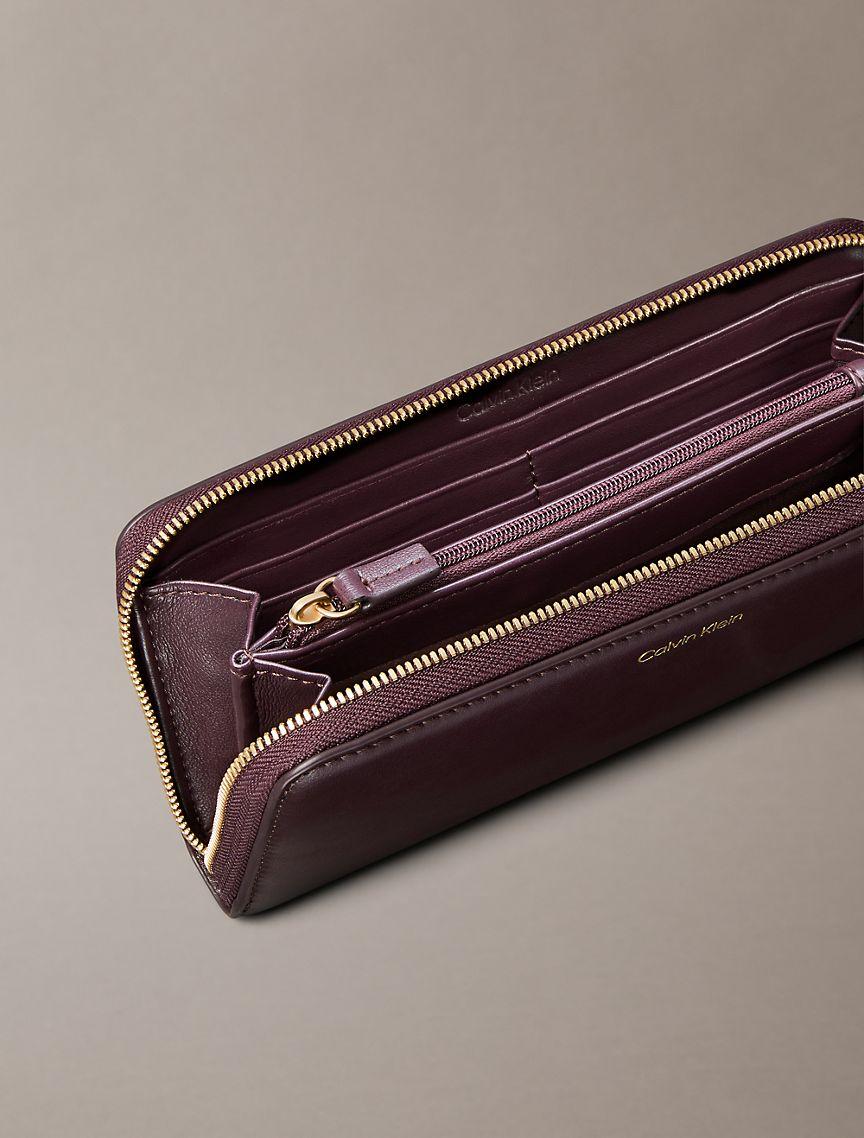 Leather Large Zip Wallet Product Image