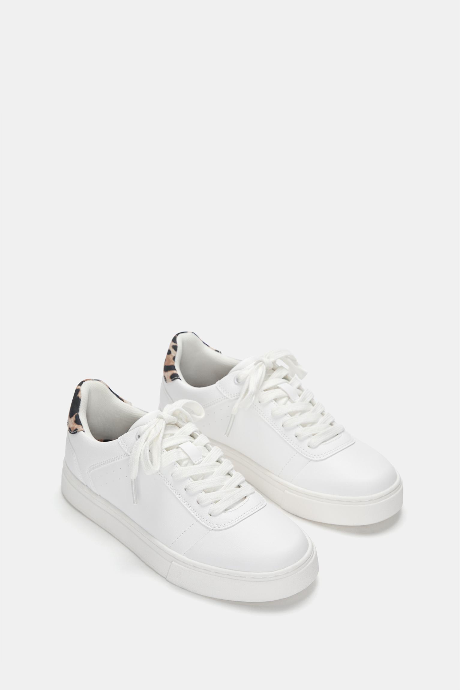 Sneakers with detail Product Image