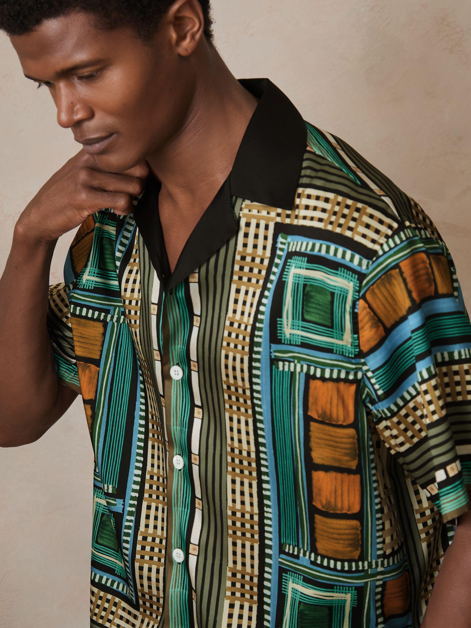 Reiss | Ché Printed Cuban-Collar Shirt in Green Multi Product Image