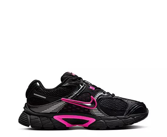 Nike Womens V5 Rnr Sneaker Running Sneakers Product Image