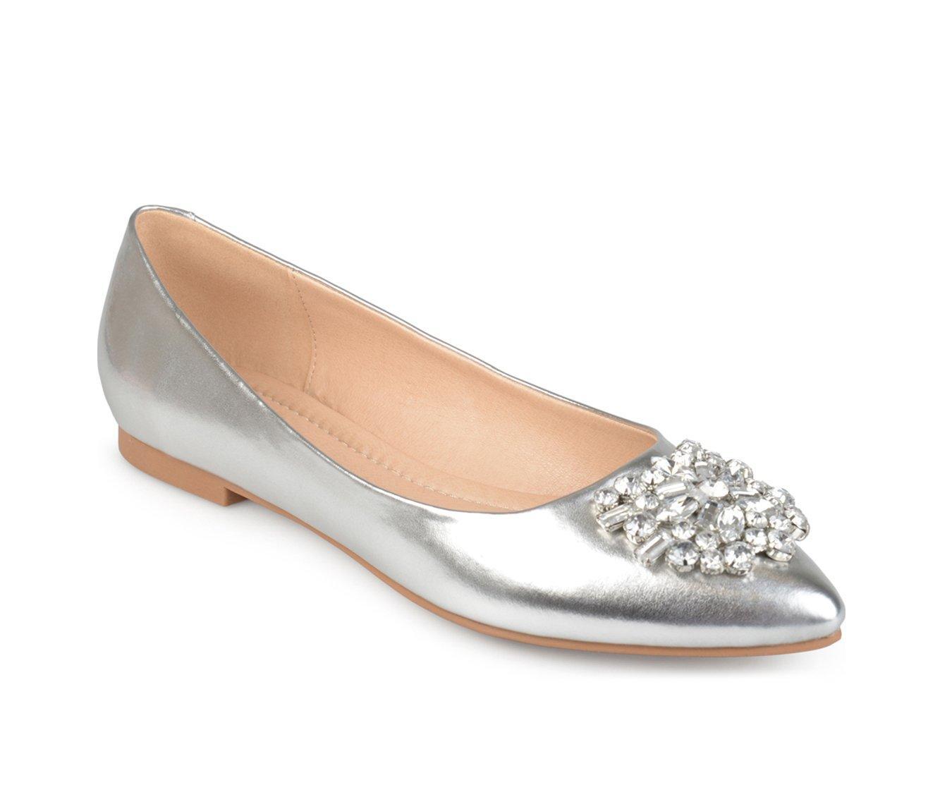 Women's Journee Collection Renzo Flats Product Image