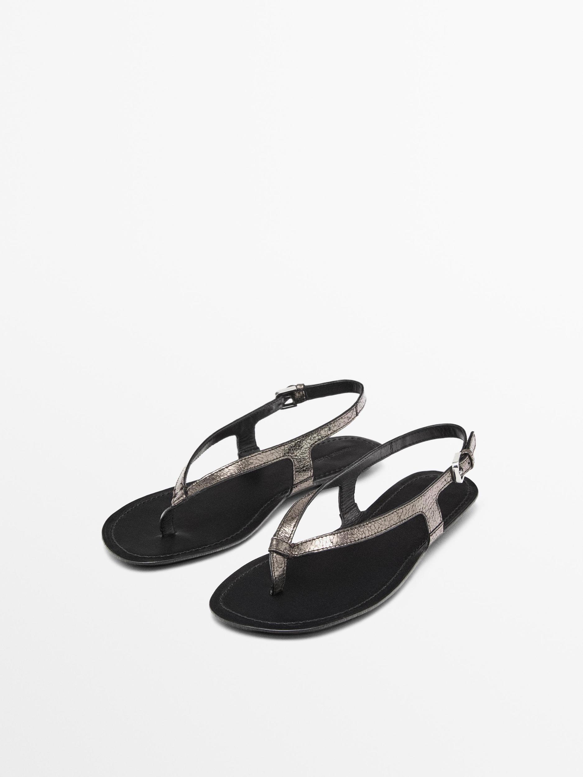 Metallic flat sandals Product Image