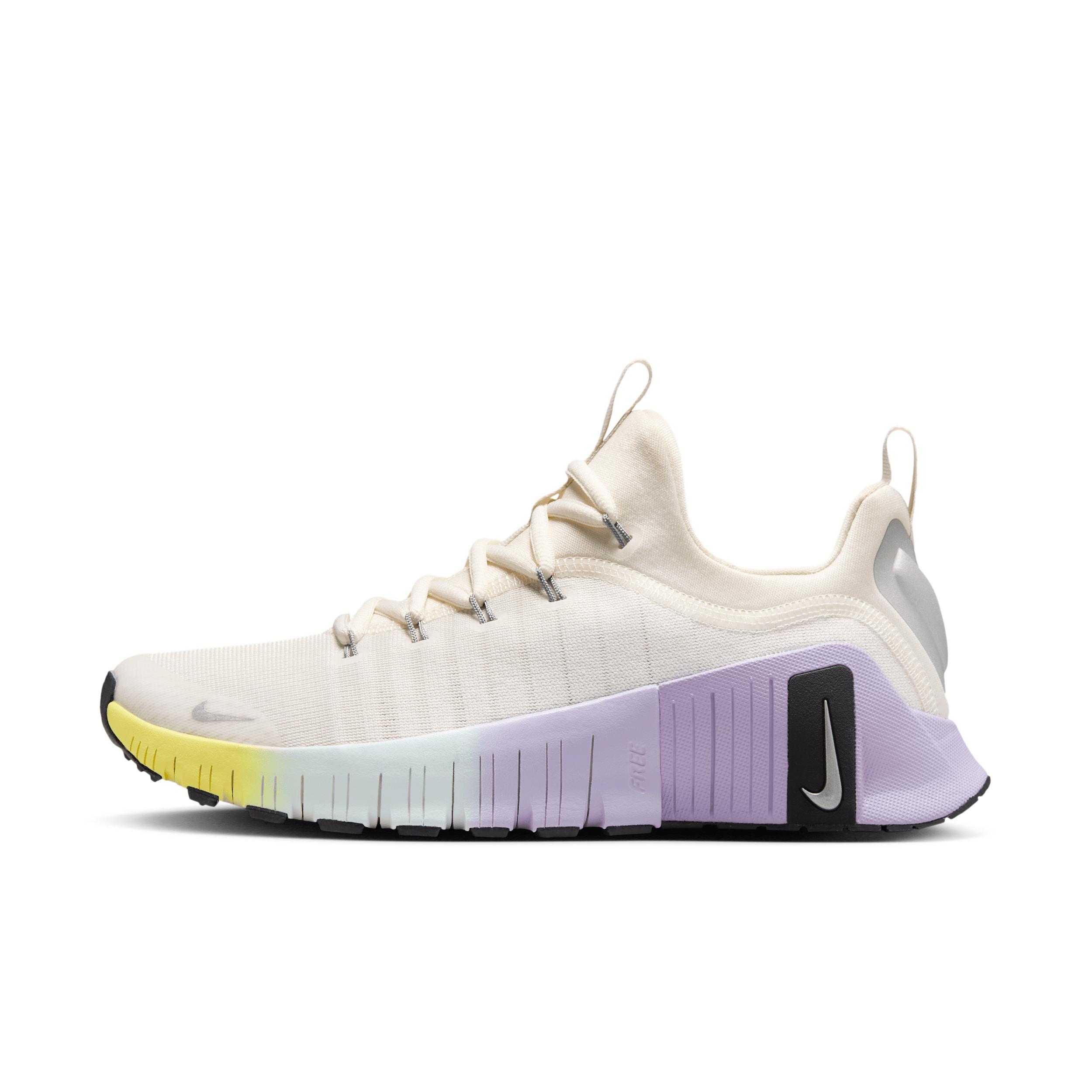 Nike Womens Free Metcon 6 SE Workout Shoes | HJ6214-001 Product Image