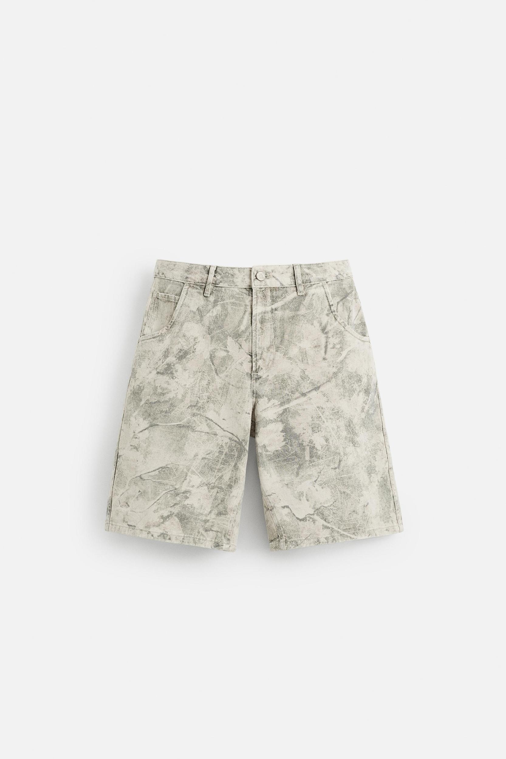 ABSTRACT PRINT RELAXED FIT BERMUDA SHORTS Product Image