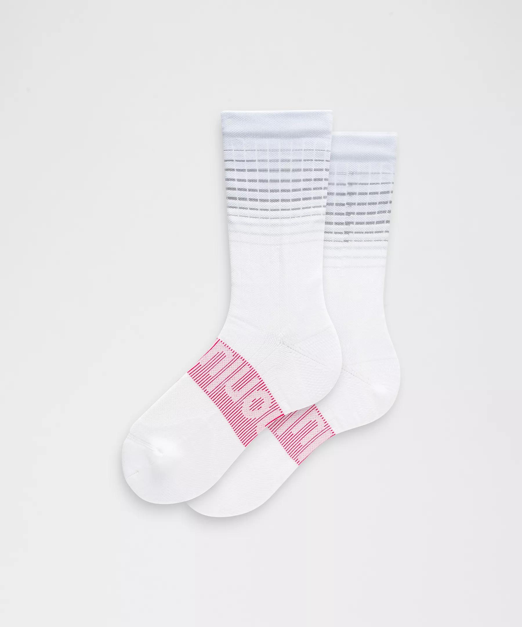 Women's Power Stride Crew Socks *Reflective Product Image