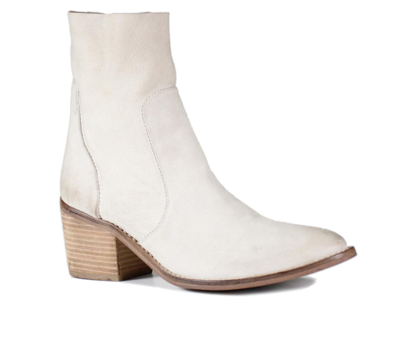 Women's DIBA TRUE Majes Tic Booties Product Image