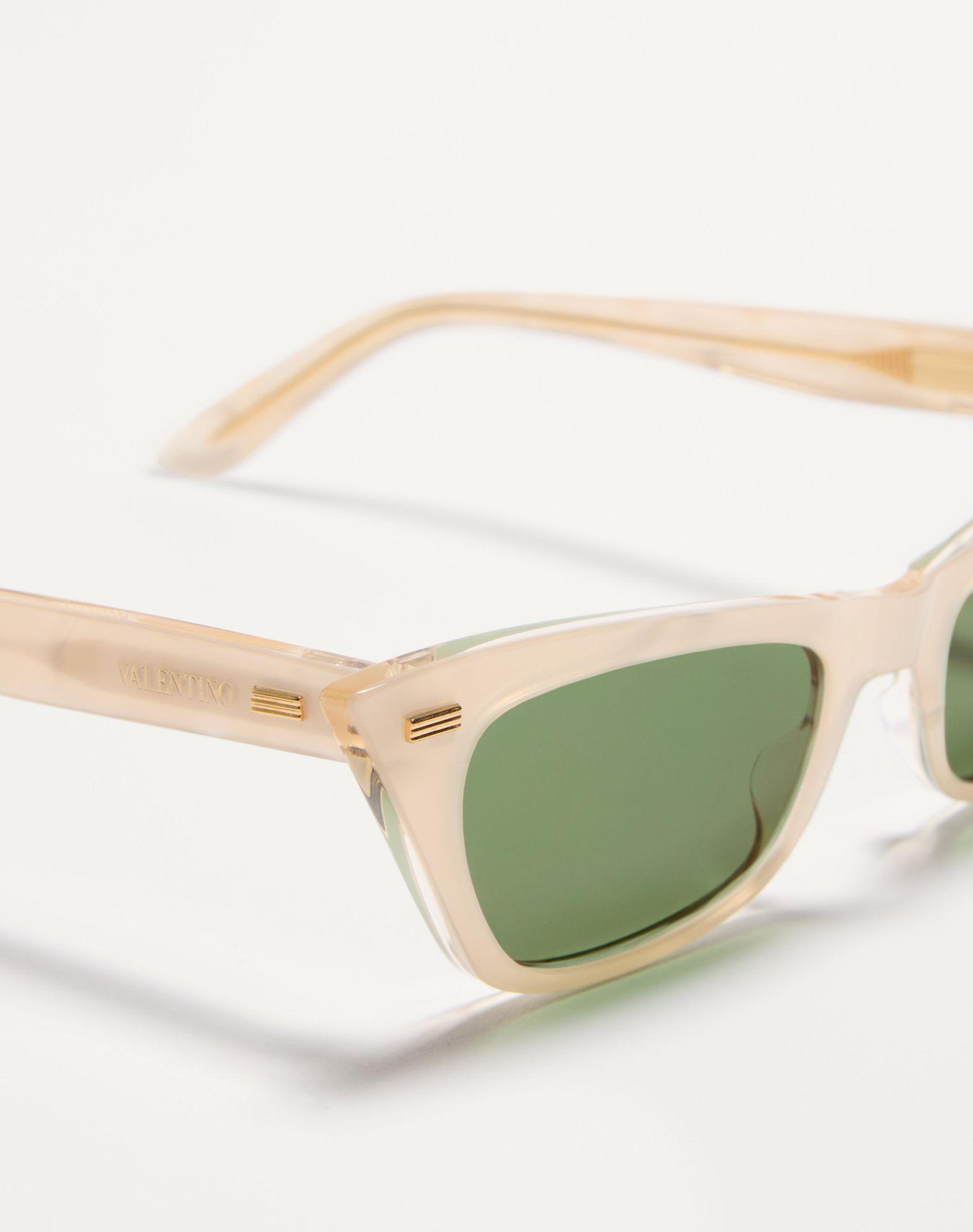 Round Metal Frame Product Image