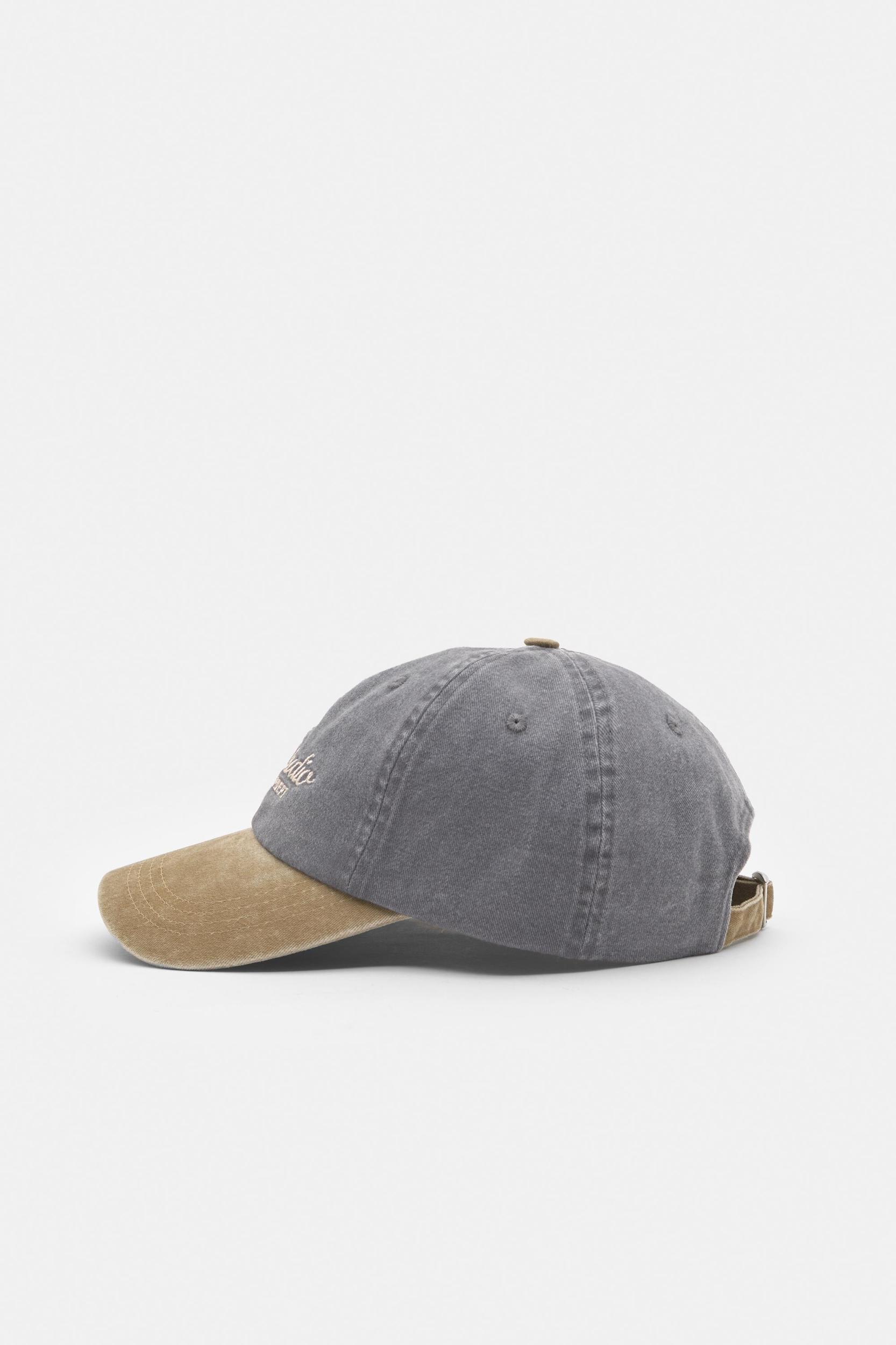 STWD embroidered cap Product Image