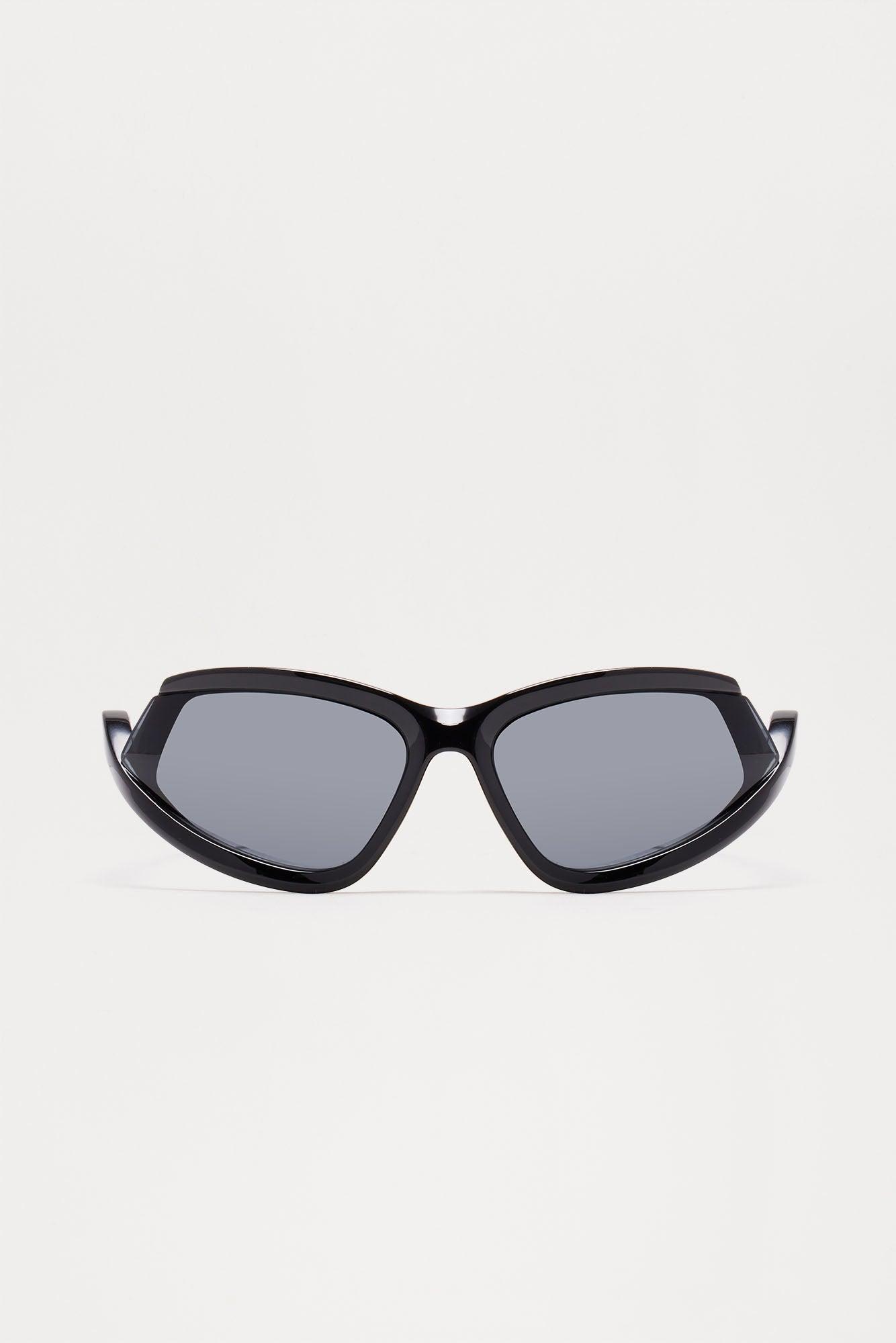 Mid Night Sunglasses - Black Product Image