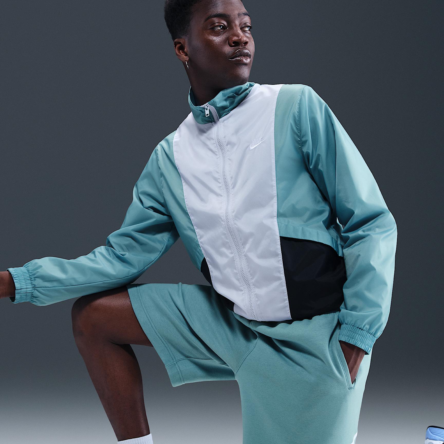 Nike Mens Club Fleece Shorts | FN3906-464 Product Image