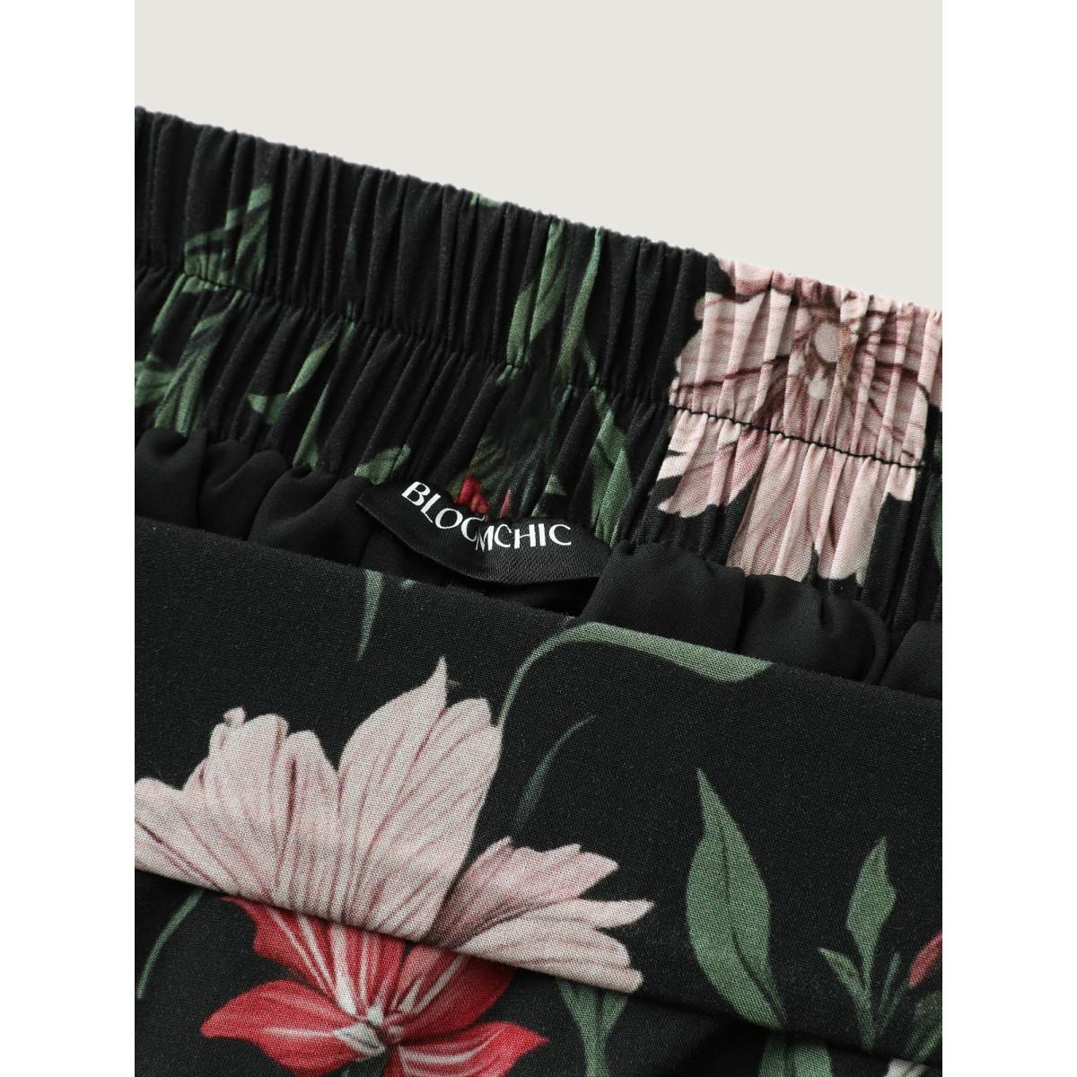 Plus Size Floral Print Stretchy Waistband Maxi Skirt Women Black Romantic No stretch Side seam pocket Elegant Skirts BloomChic 12/L Product Image