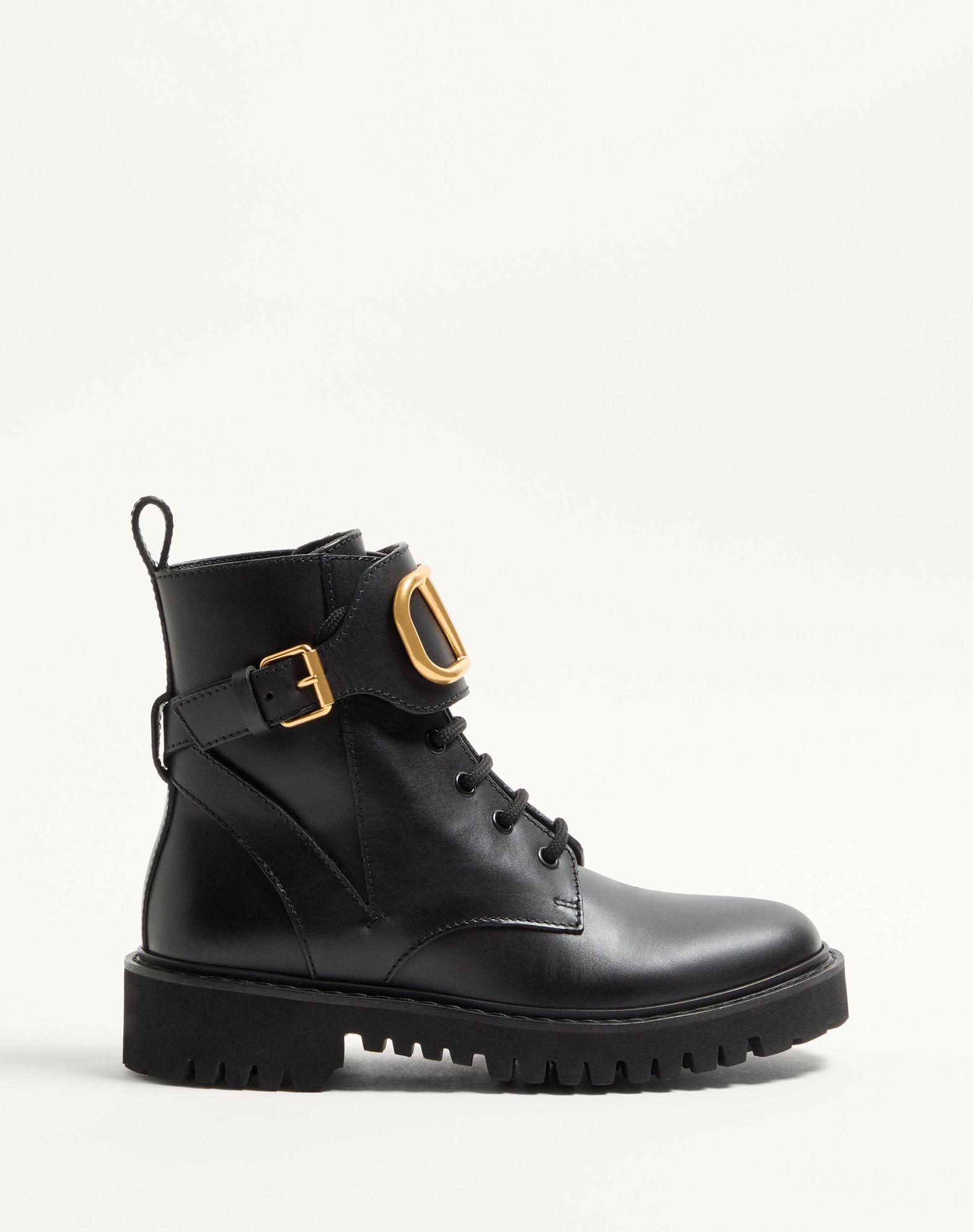 VLOGO SIGNATURE CALFSKIN COMBAT BOOT 35MM / .8 IN. Product Image