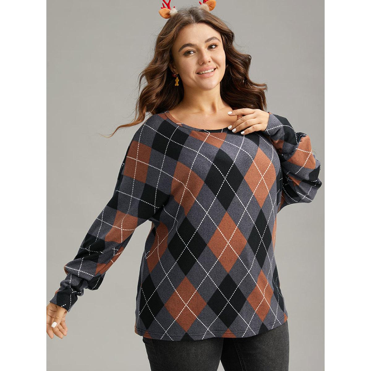 Plus Size Plaid Contrast Round Neck Dolman Sleeve T-shirt Multicolor Women Casual Contrast Plaid Round Neck Festival-Christmas T-shirts BloomChic 18-20/2X Product Image