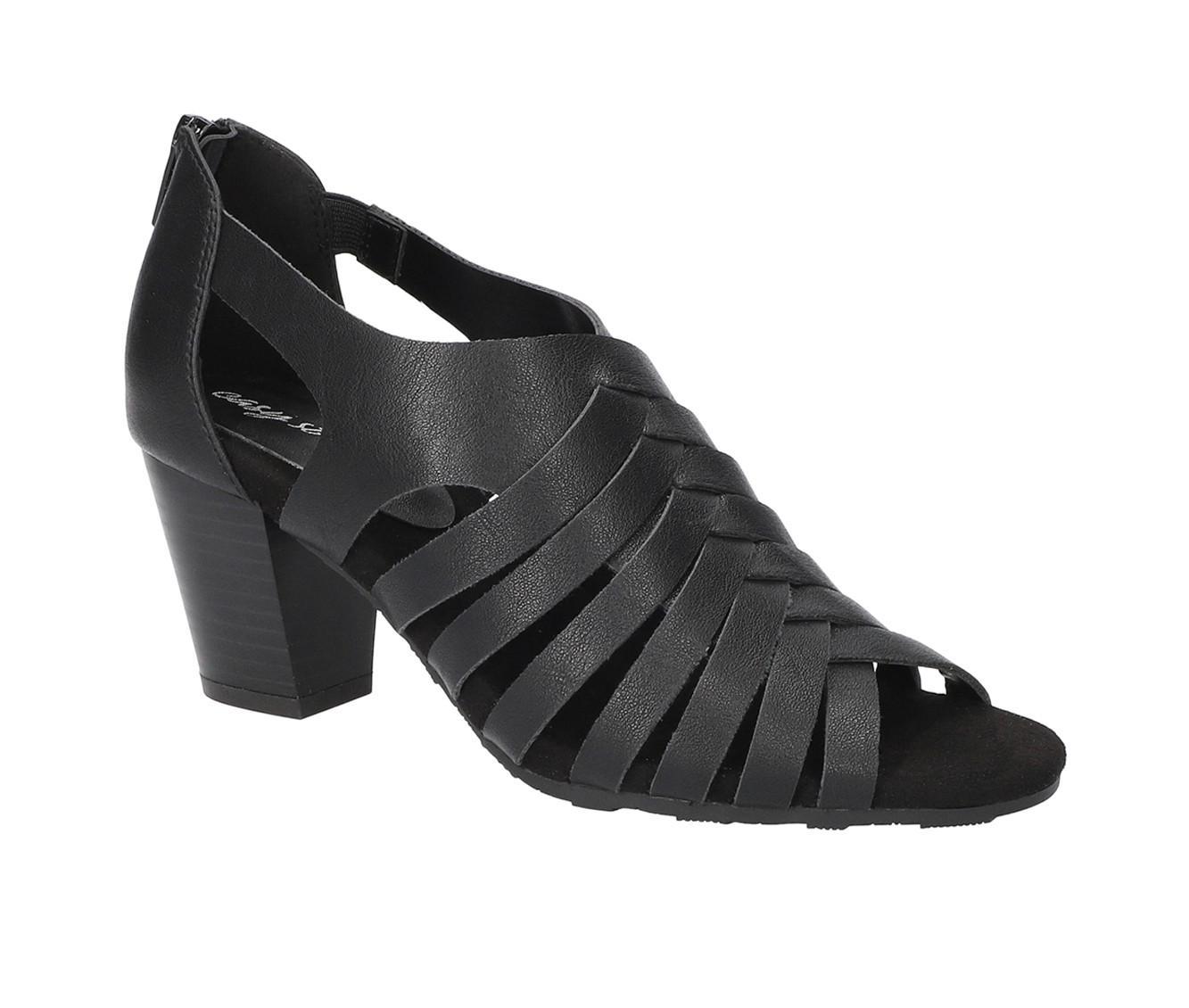 Women's Easy Street Vanni Pumps Product Image