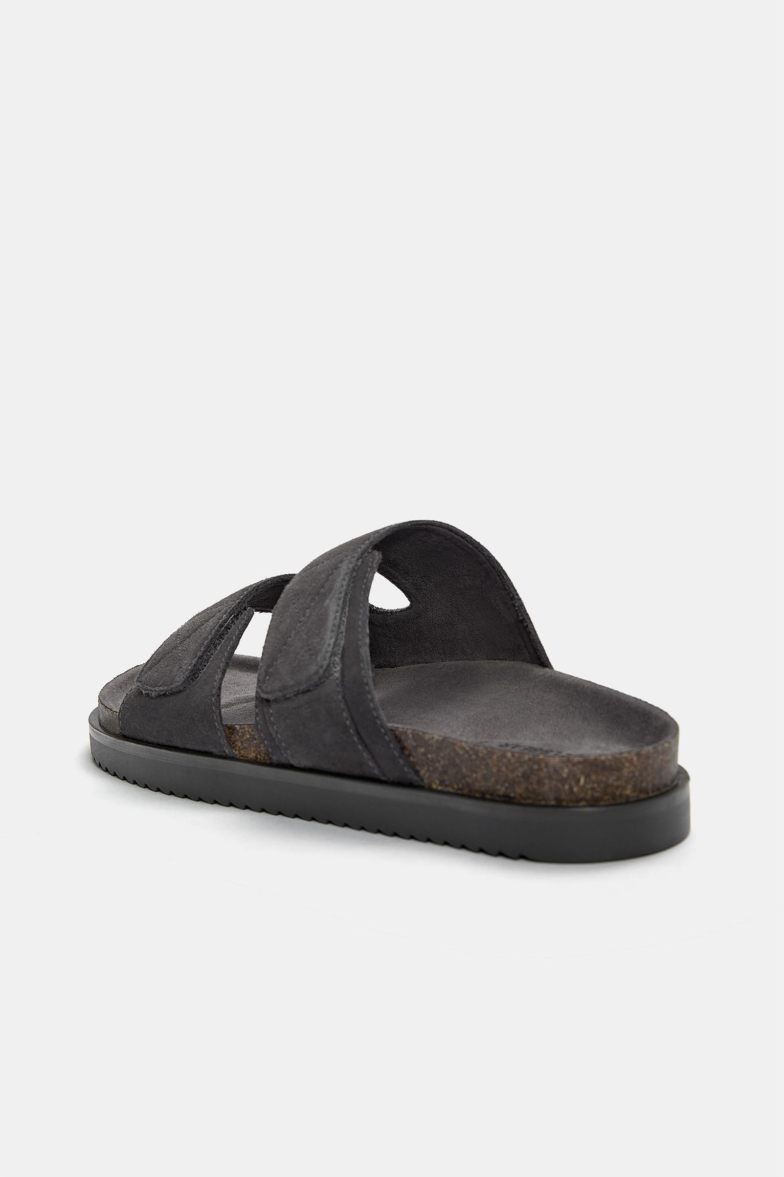 Leather flat sandals Product Image