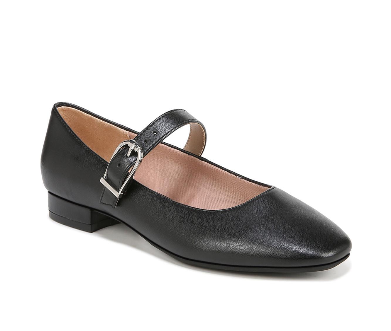 Women's LifeStride Cameo Mary Jane Pumps Product Image