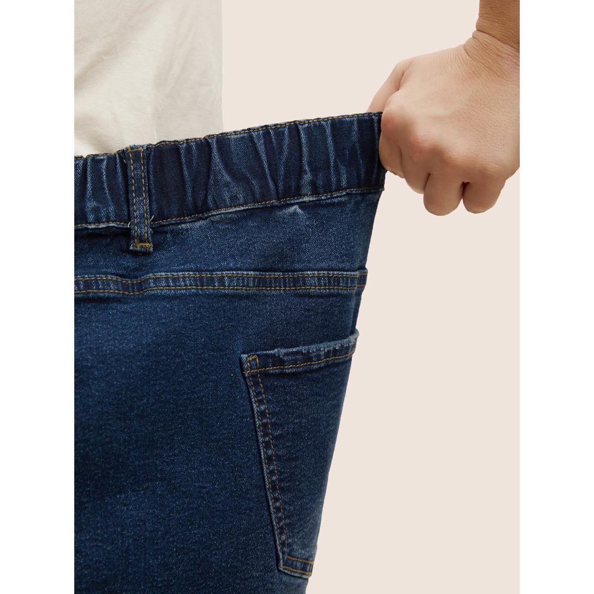 Plus Size Dark Wash Roll Hem Button Up Denim Shorts Women Denimblue Roll Hem High stretch Everyday Slanted pocket Casual Denim Shorts BloomChic 24/3X Product Image