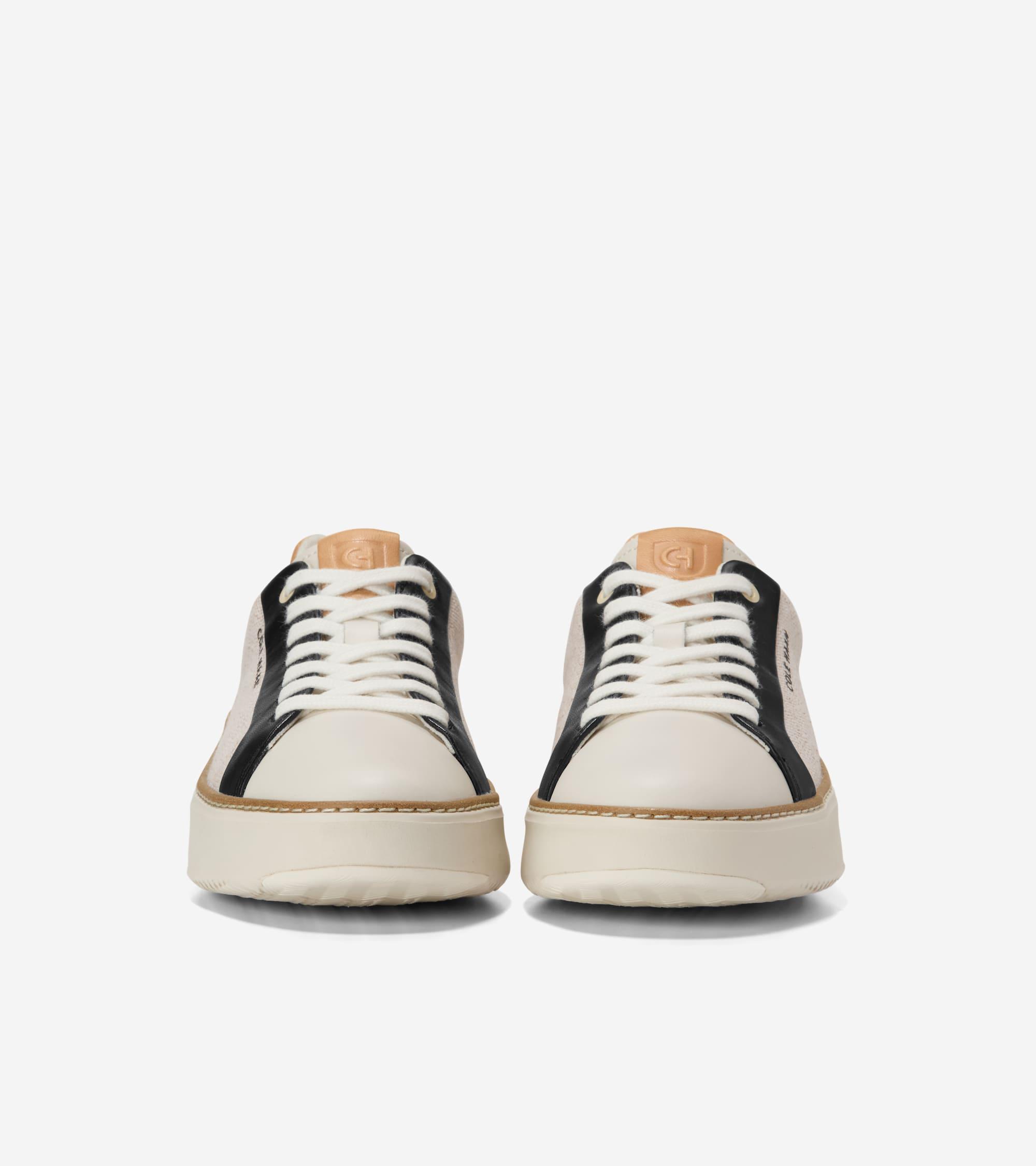 Daniella Chain Wallet Product Image