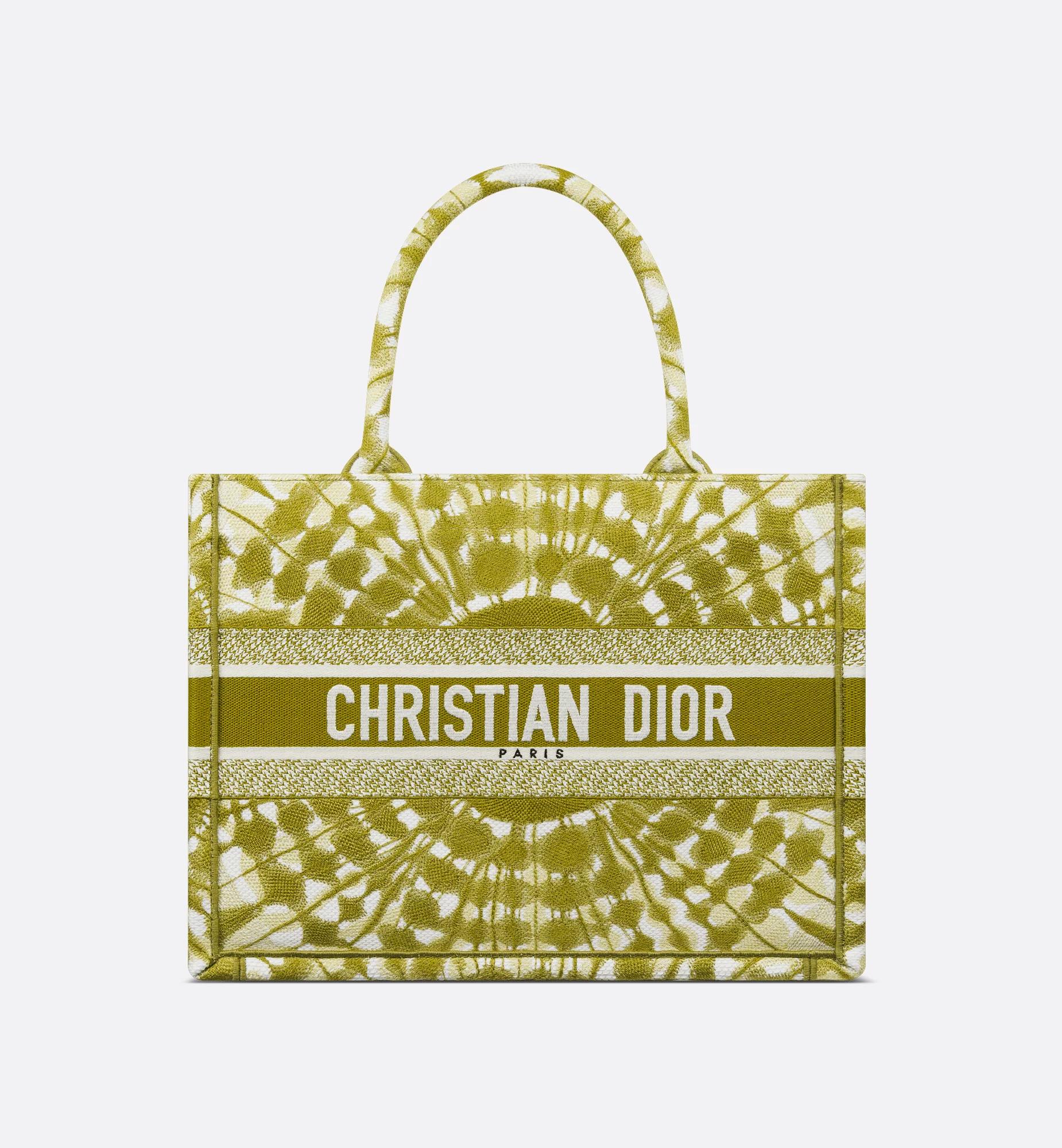Miss Dior Medium Dior Book Tote Product Image