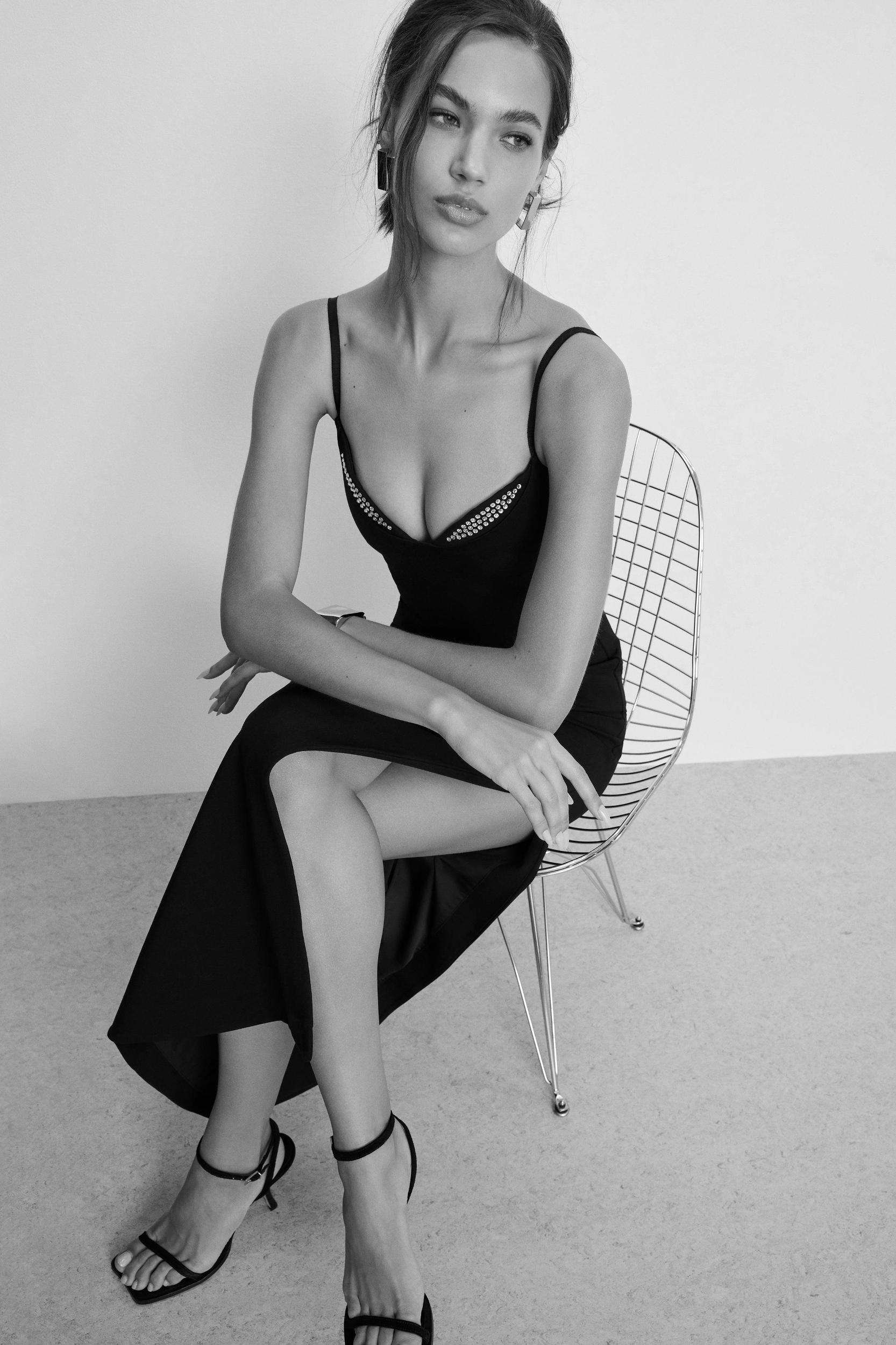 PONTE EMBELLISHED CUP GOWN | BLACK001 Product Image