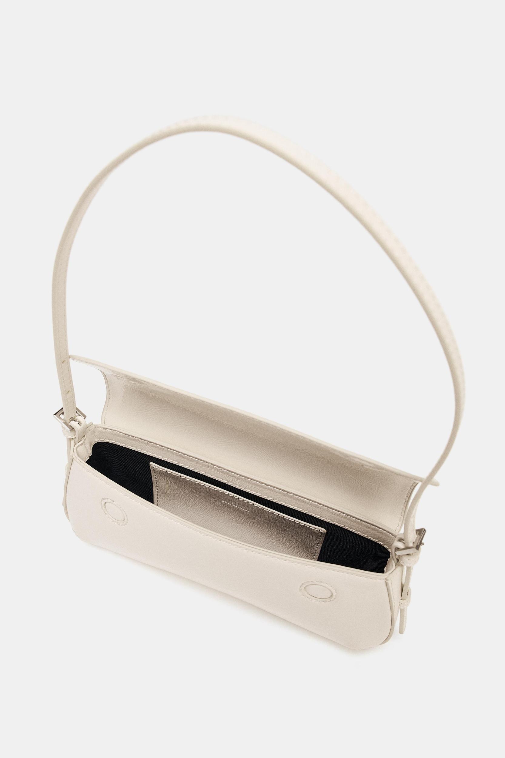 FLAP SHOULDER BAG Product Image