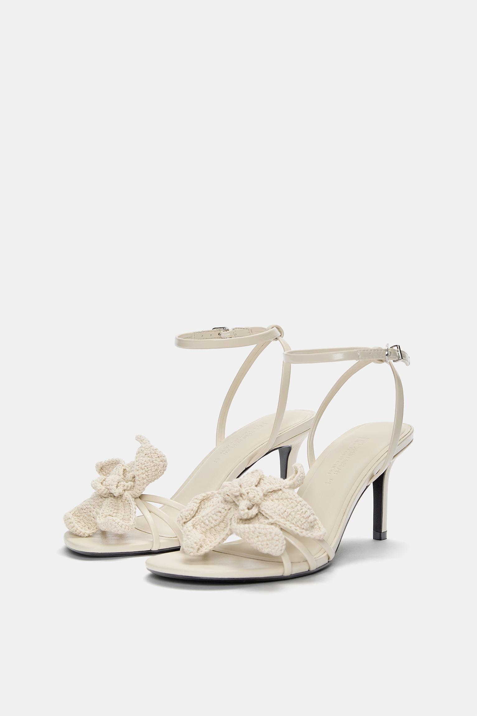 Crochet flower heeled sandals Product Image