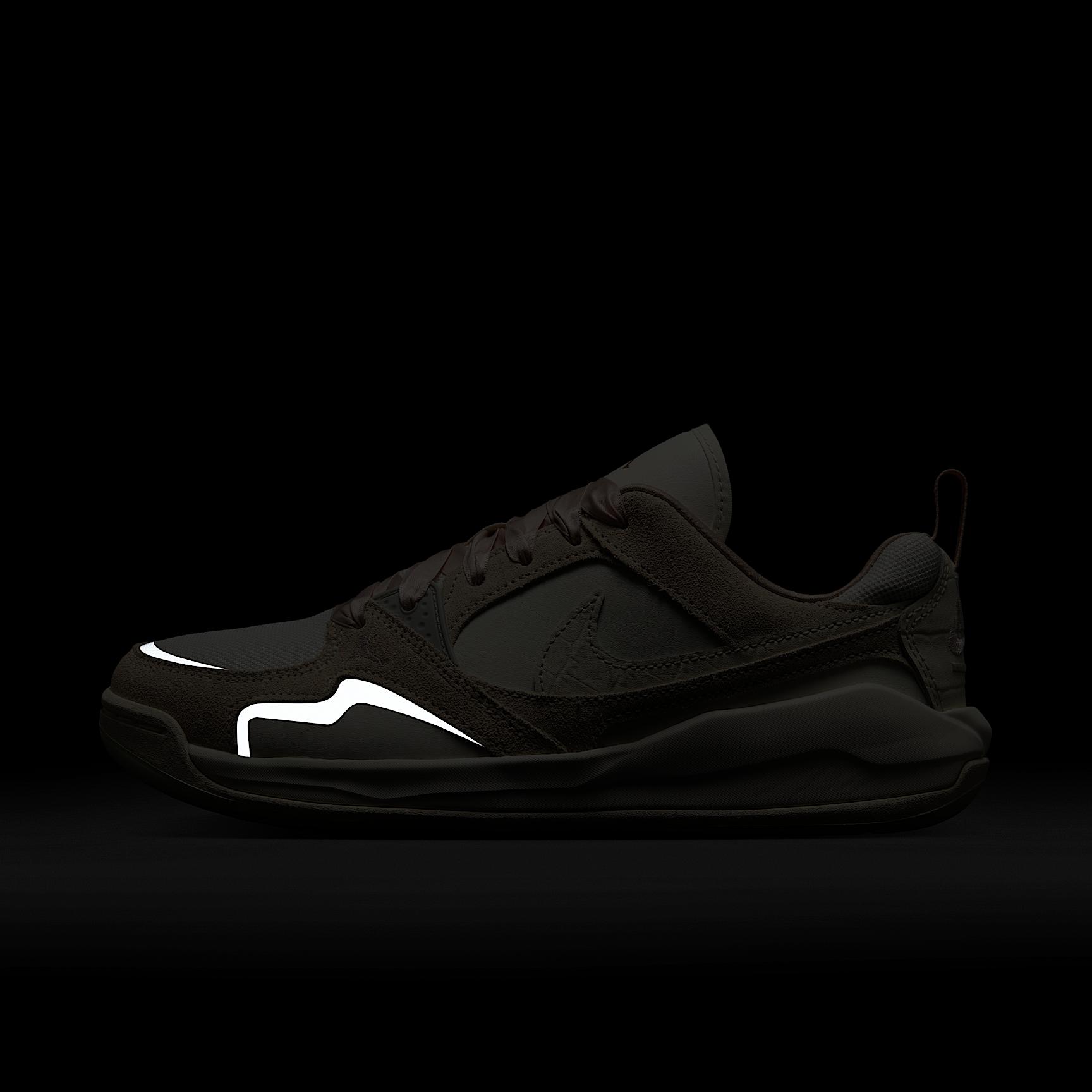 Jordan CMFT Era Women's Shoes Product Image