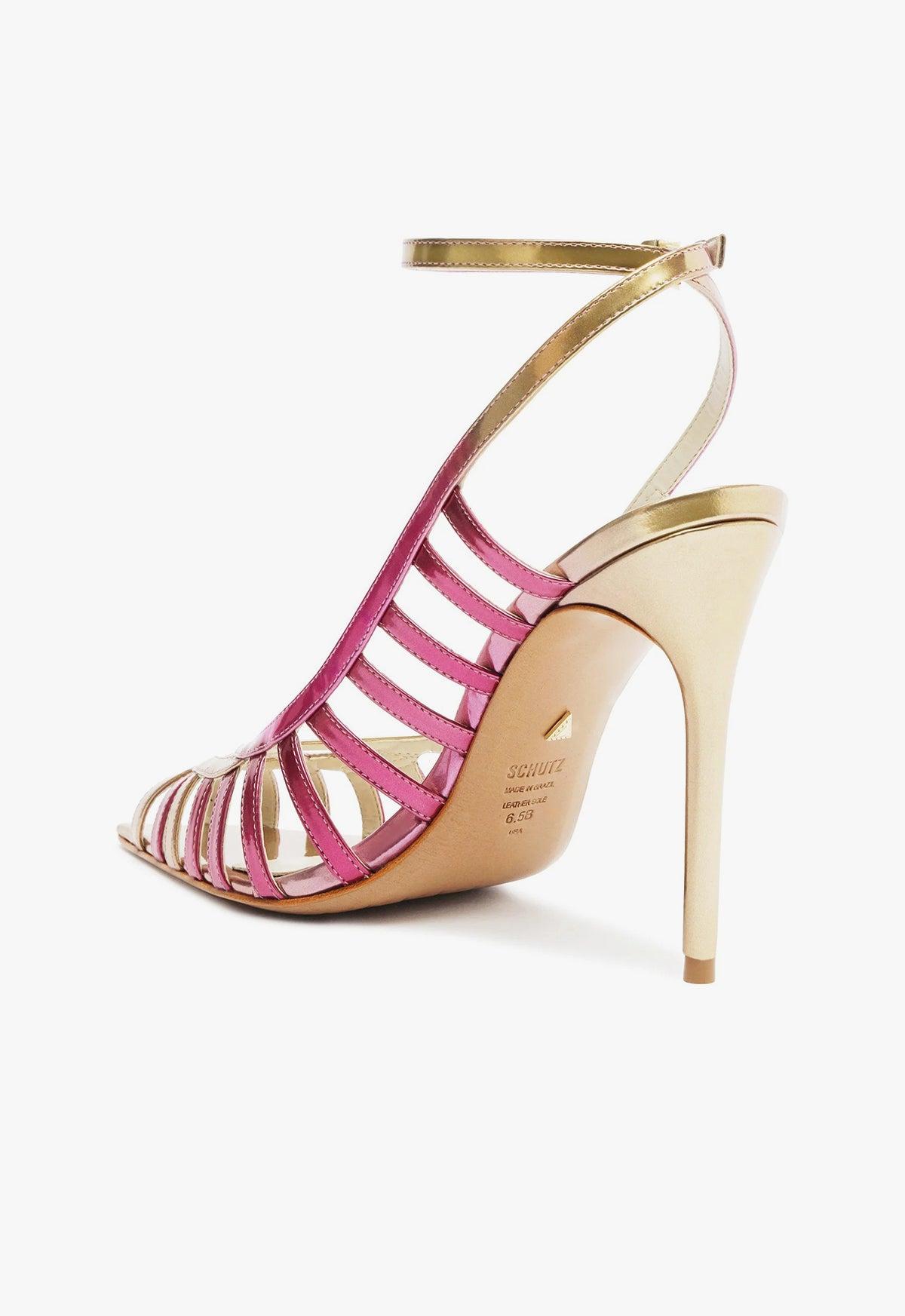 Iris Specchio Leather Pump Product Image