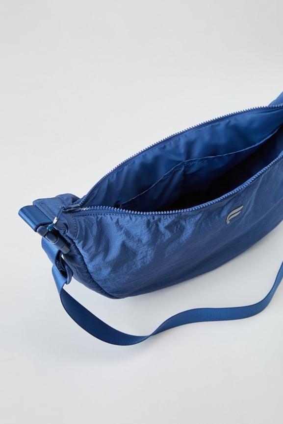 The Large Sling Bag Crinkle Product Image