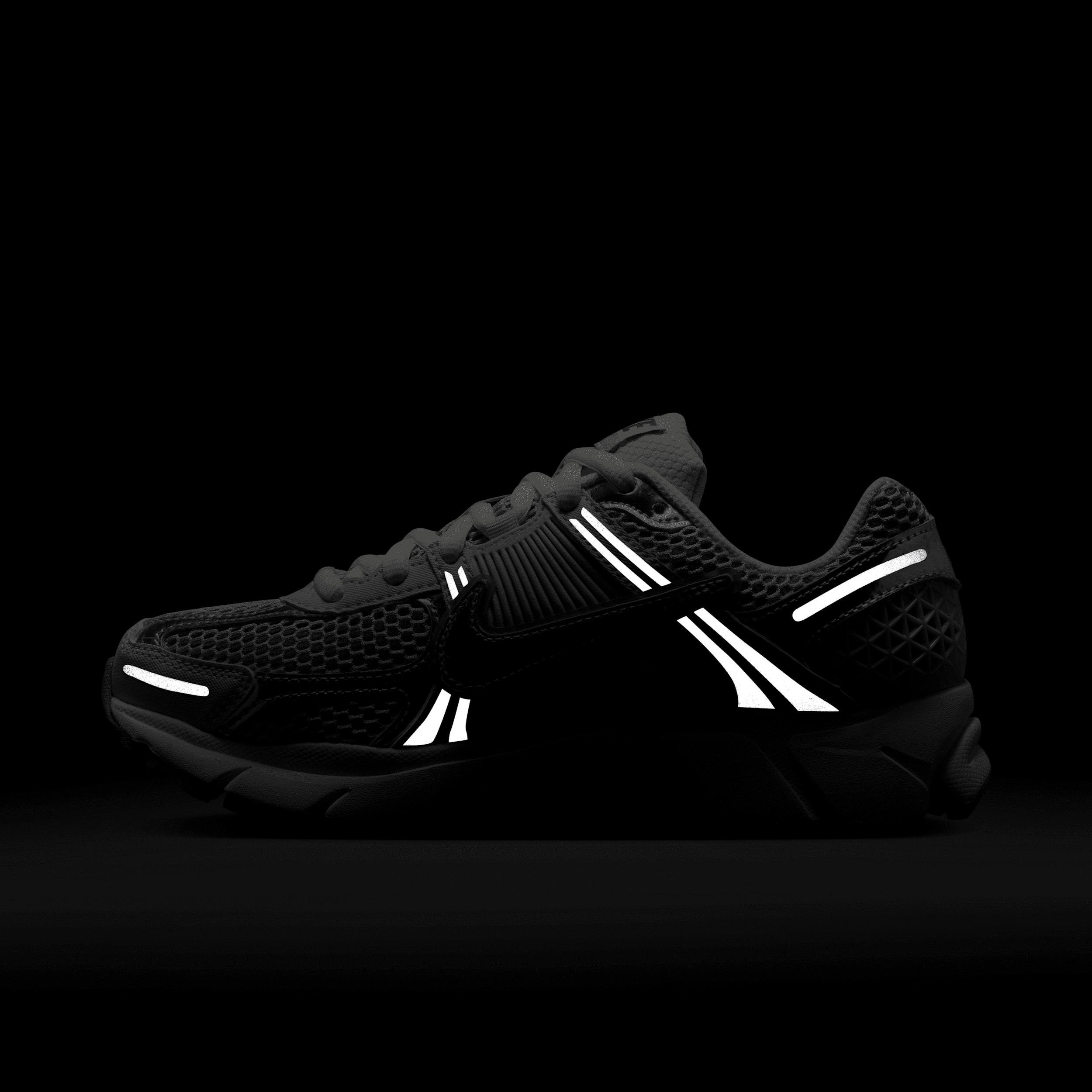 Nike Womens Zoom Vomero 5 Shoes with Reflective Accents | FJ2028-104 Product Image