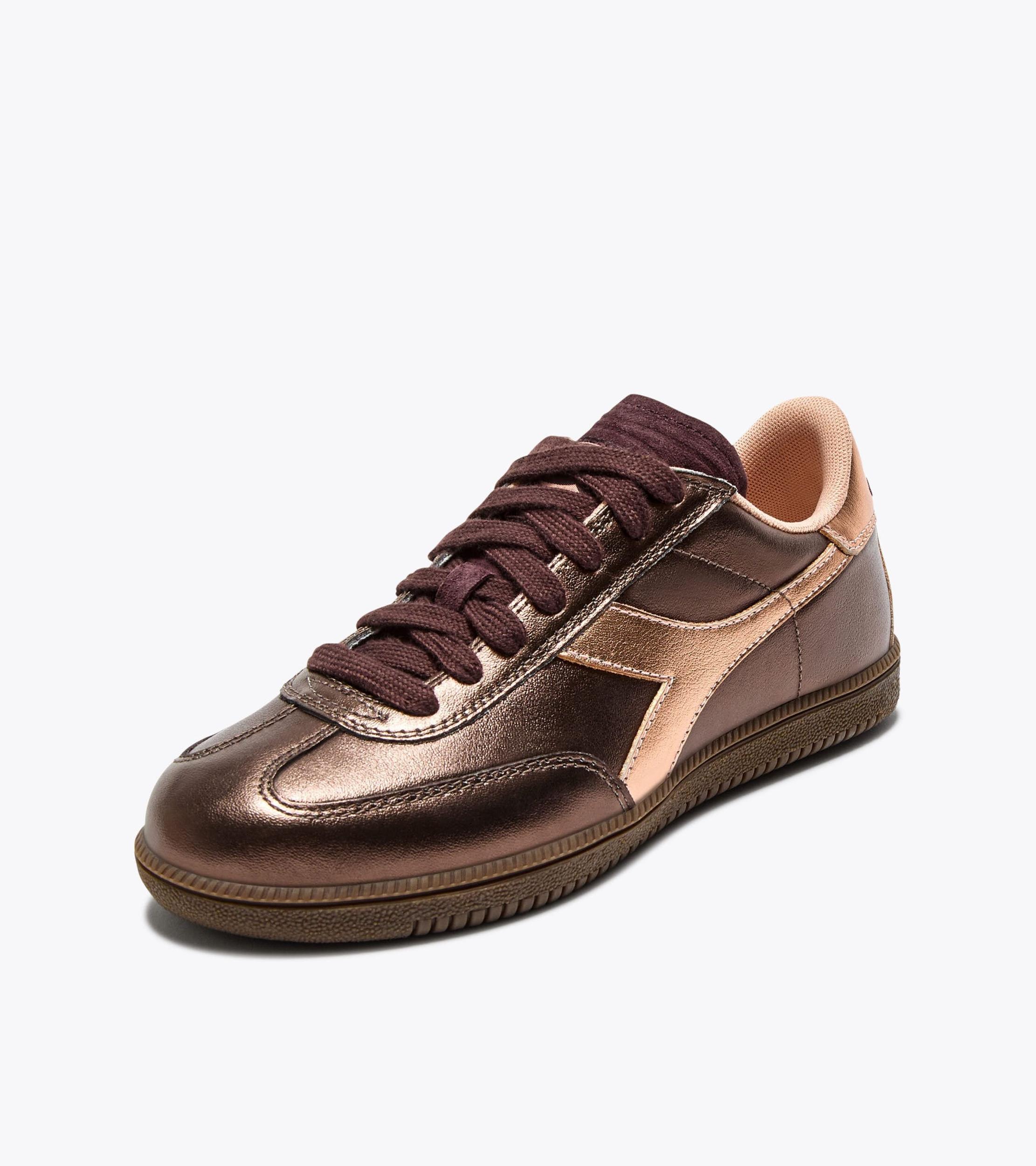 TRAINER METALIZED Product Image