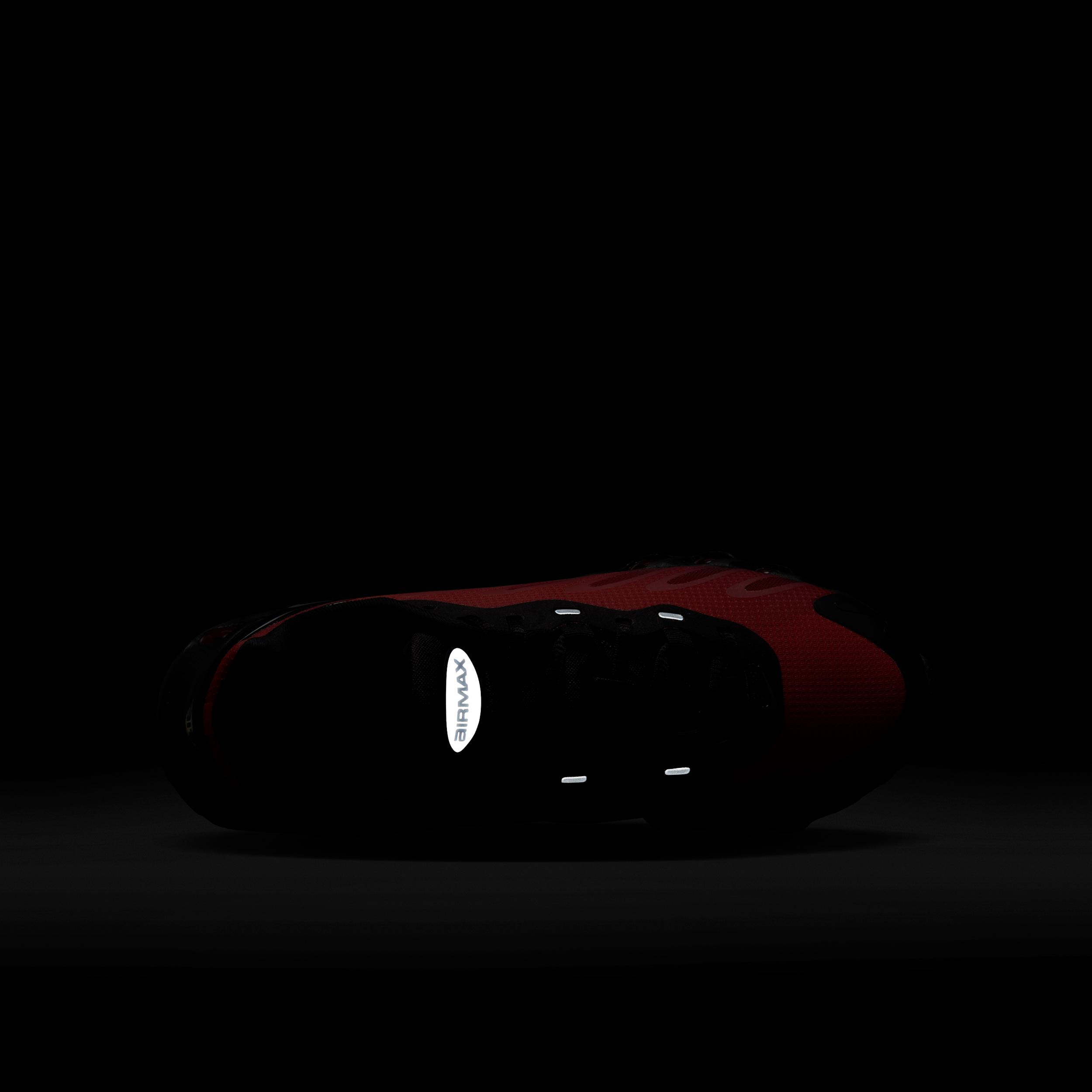 Nike Air Max Dn8 Big Kids' Shoes Product Image