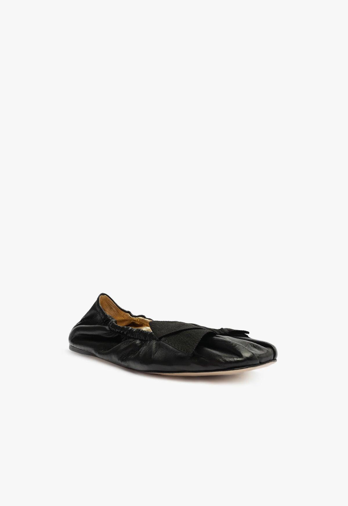 Suzanne Leather Flat Female Product Image