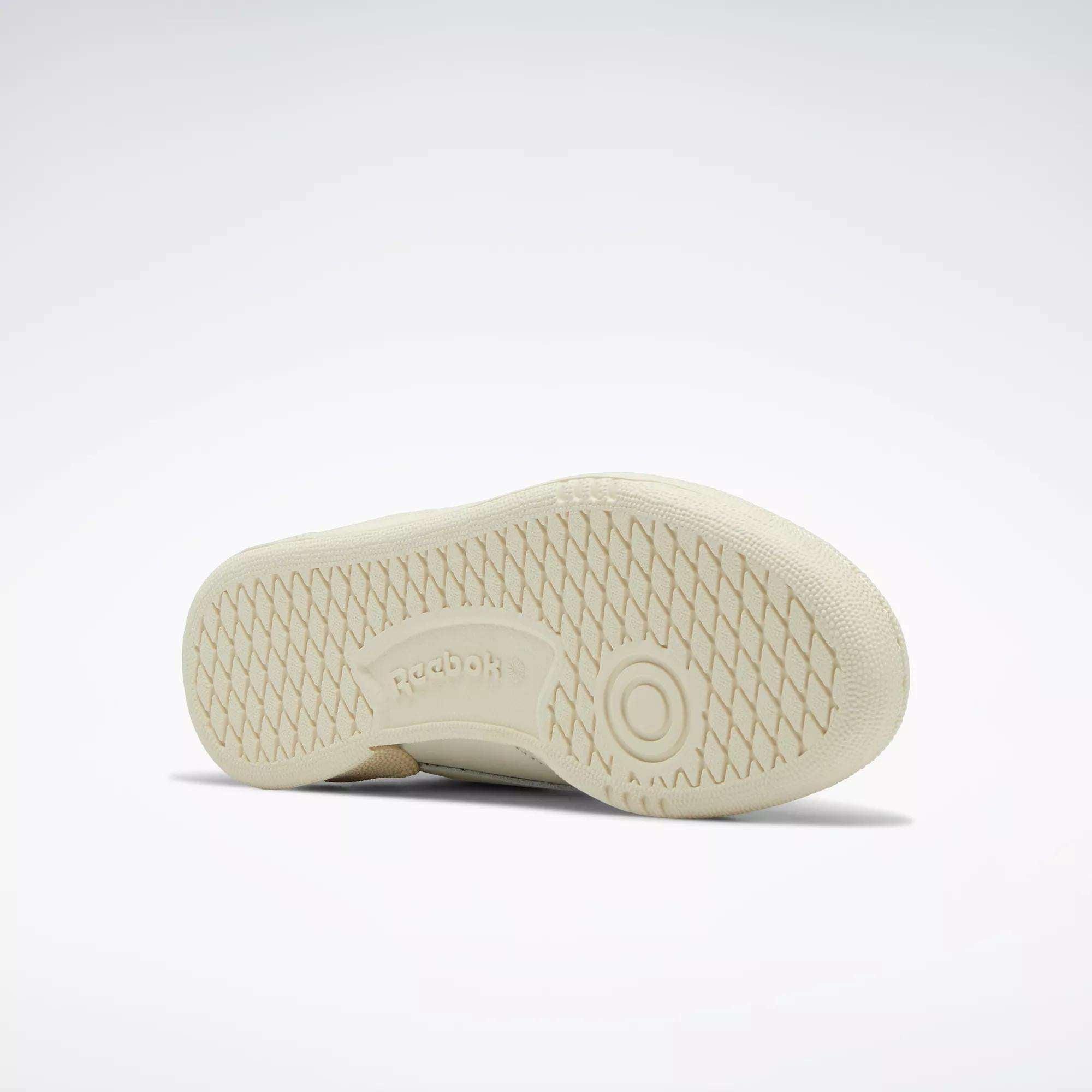 Women's Club C 85 Vintage Shoes Female Product Image