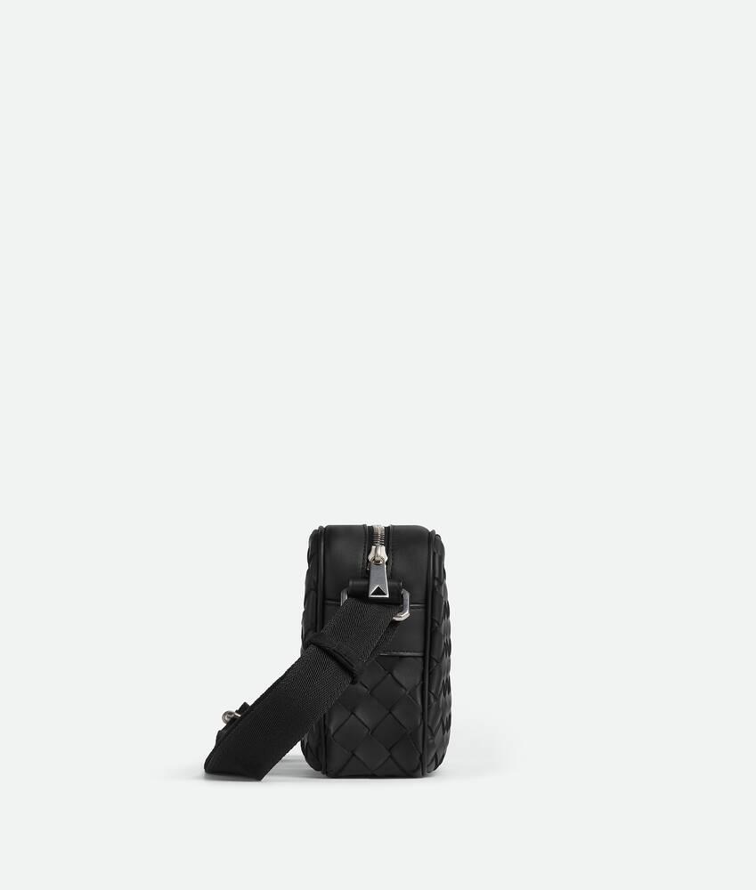 Men's Small Intrecciato Camera Bag in Black Product Image