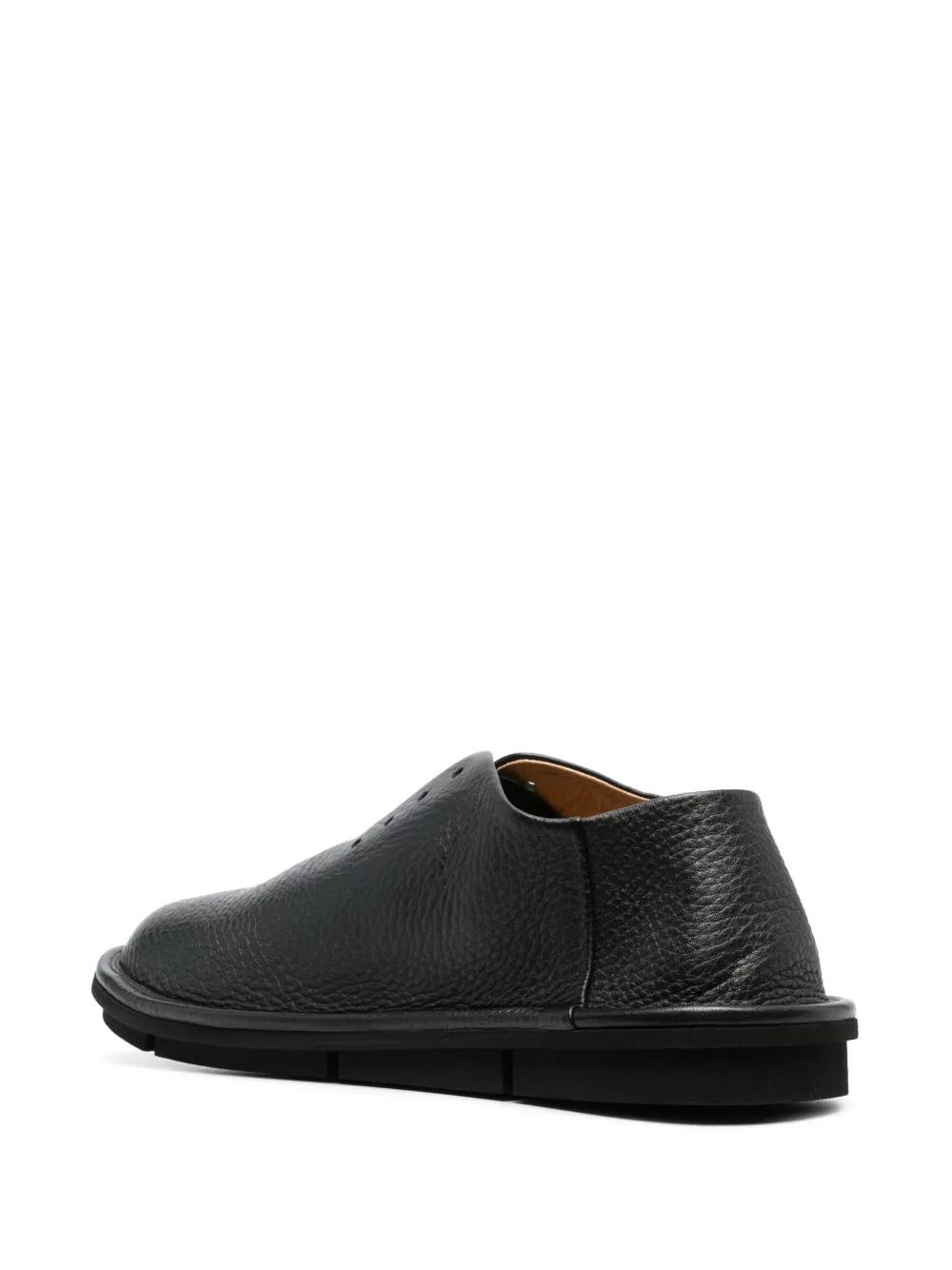 lace-up leather oxford shoes Product Image