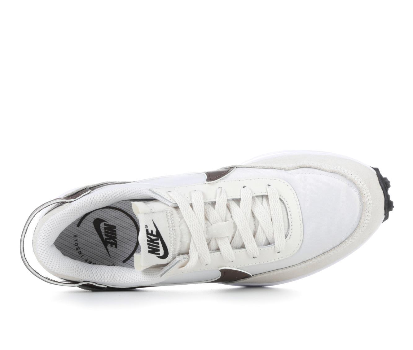 Women's Nike Waffle Debut Sneakers Product Image